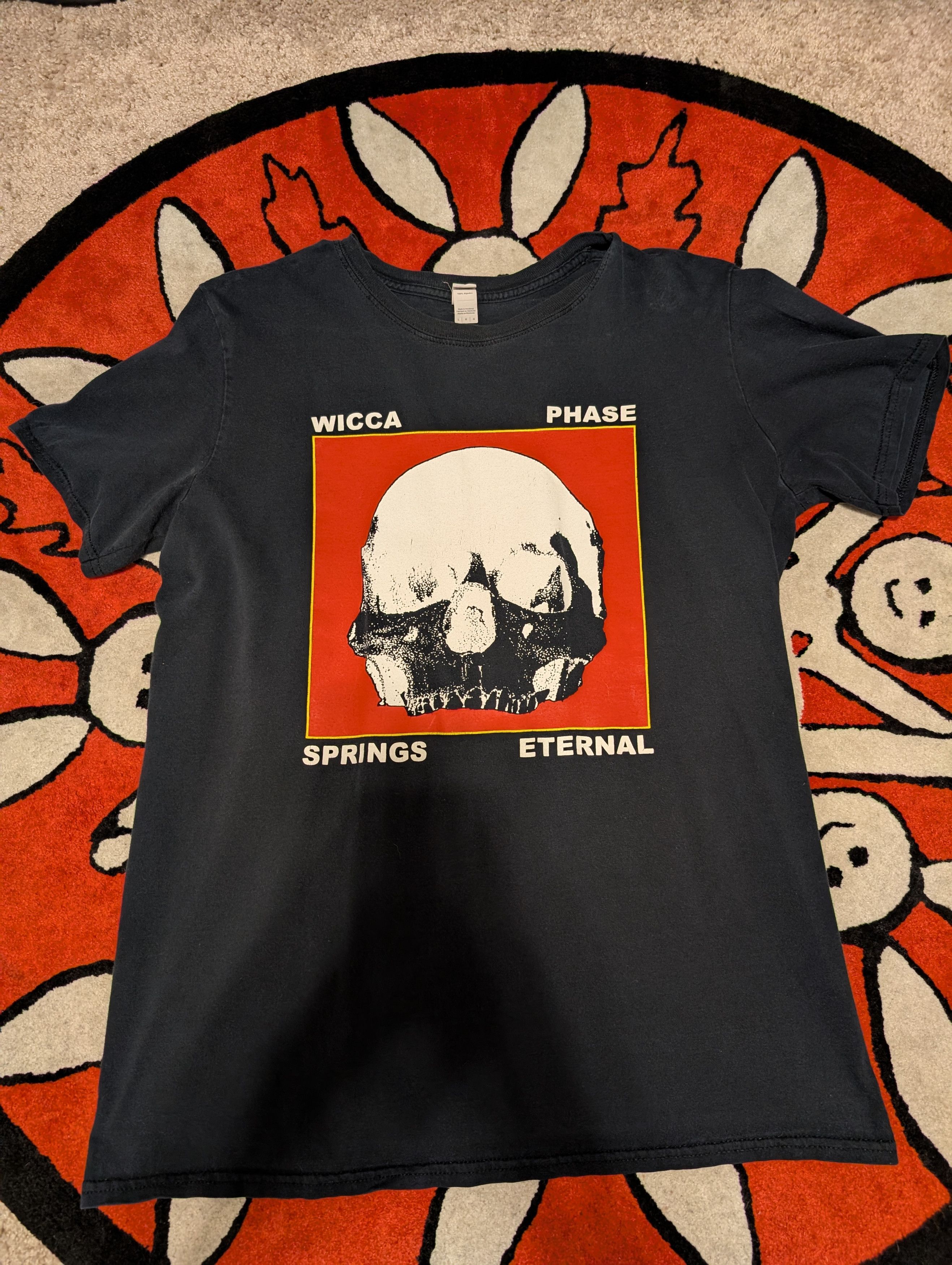 Body Alien Body Wicca Phase Springs Eternal Black Tee