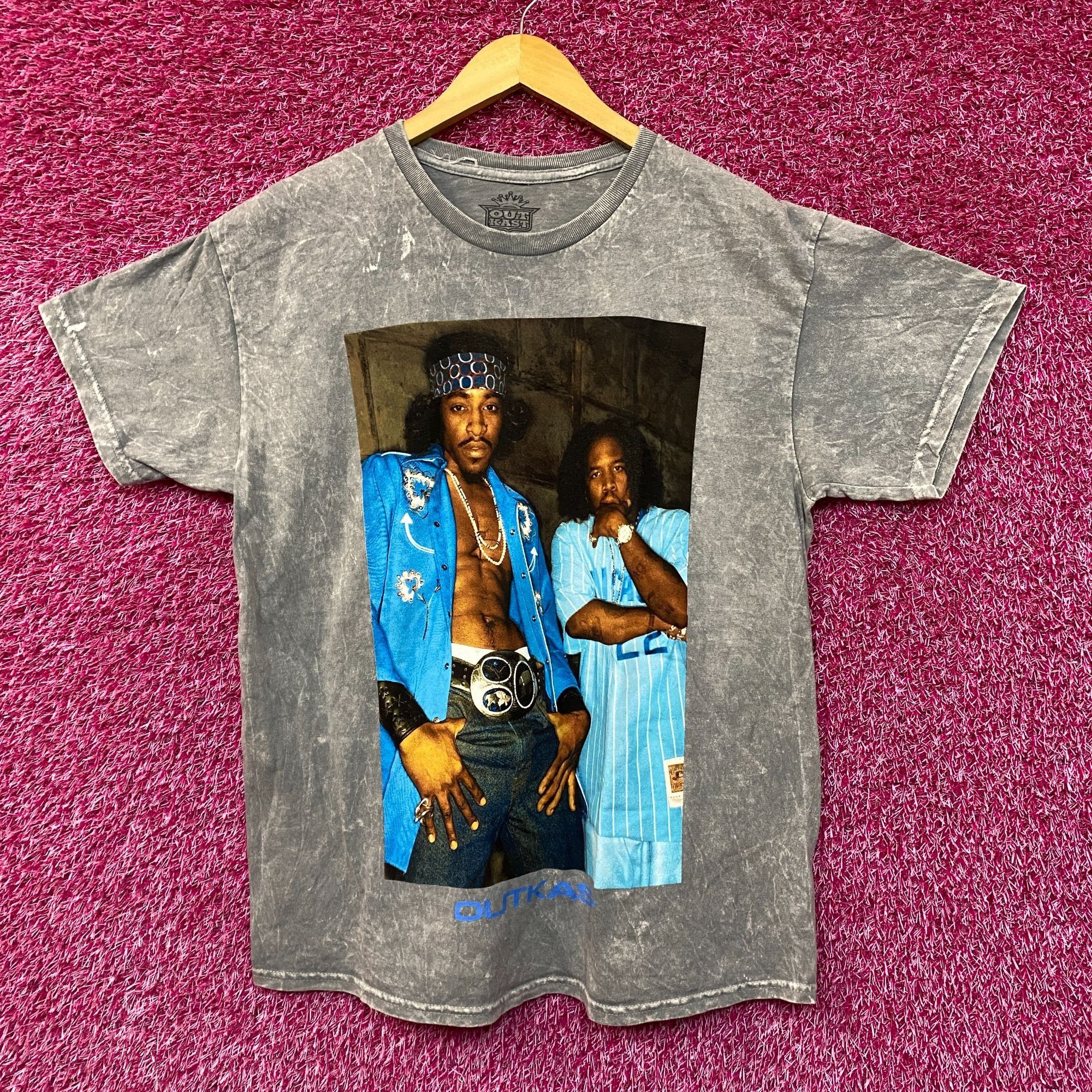 Rap Tees Outkast Portait Tshirt Size Large Hoodie, Sweatshirt | FlexRushtees.com
