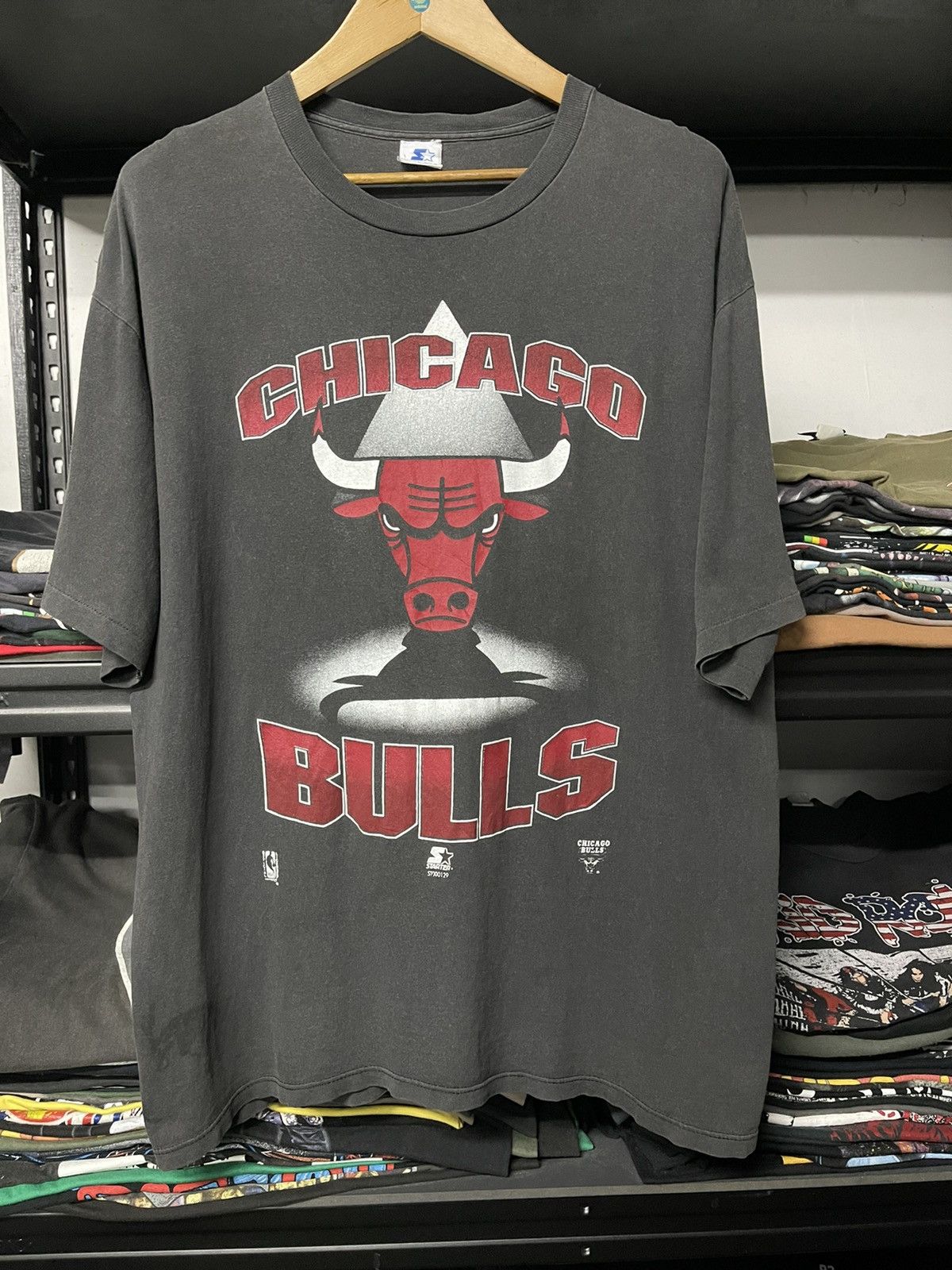 Starter X Vintage Vintage 90s Nba Chicago Bulls By Starter Faded Tees