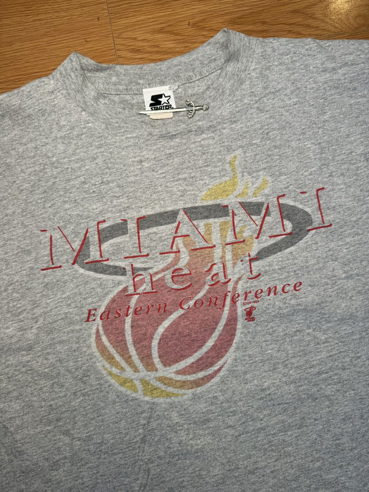 Starter X Vintage Rare 90s Vintage Starter Miami Heat Eastern Conference Tee