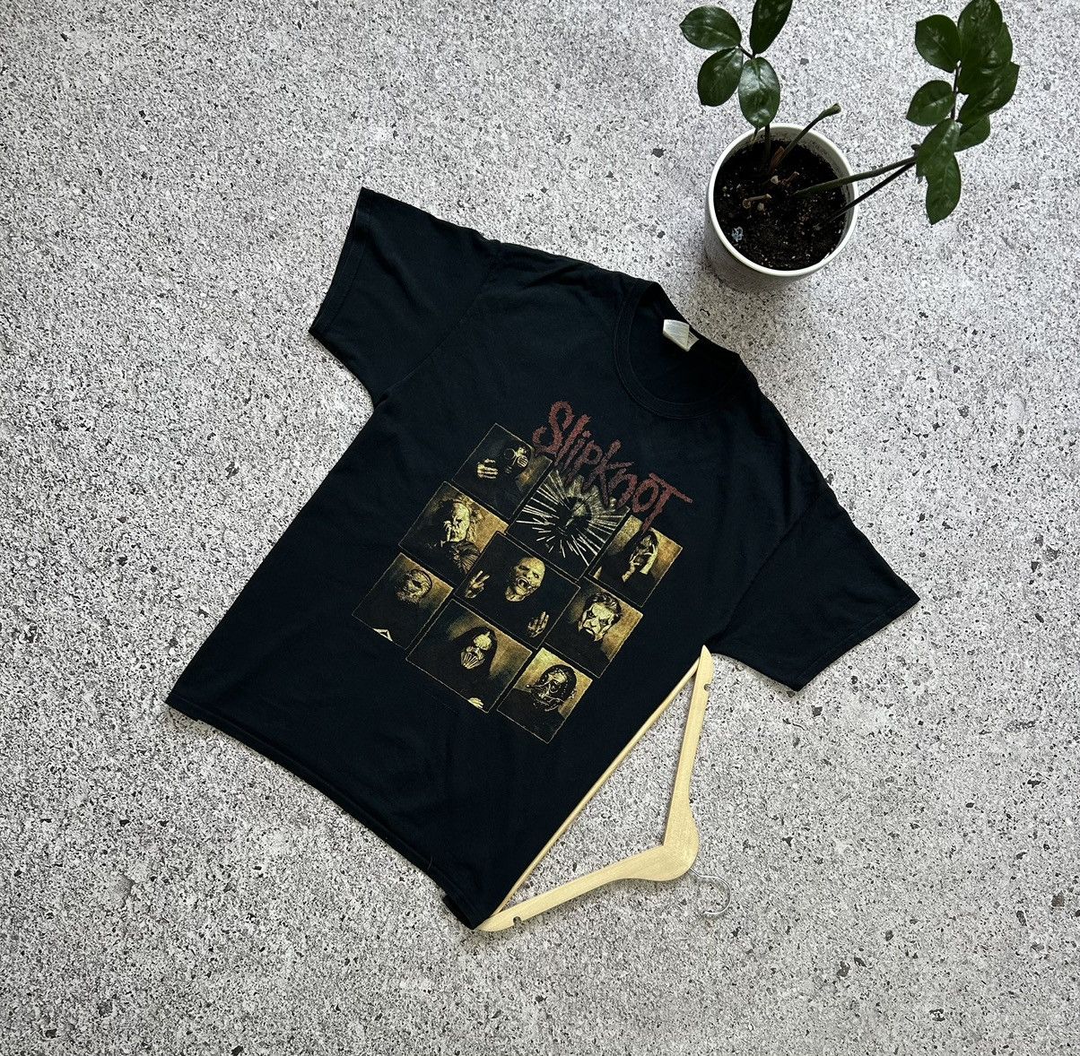 Rare Slipknot European Tour 2015 Rock Band T Shirt Y2k Hype Hoodie, Sweatshirt | FlexRushtees.com