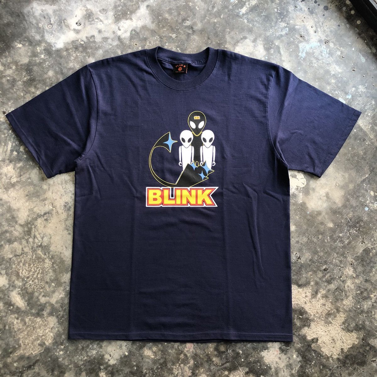Tees Band Shirt Blink 182 Alien Exist Rare Limited Hoodie, Sweatshirt | FlexRushtees.com