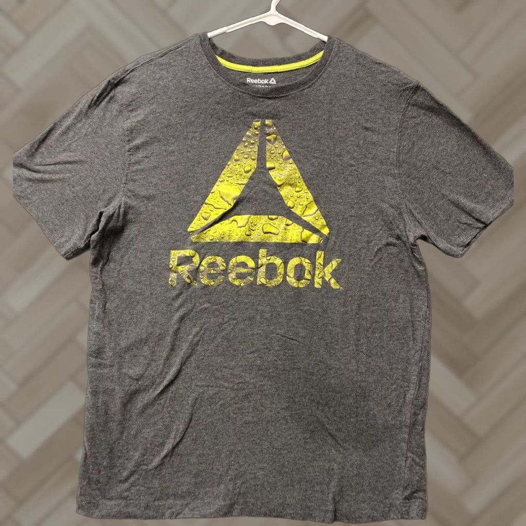 Reebok Graphic T Shirt Men S Size M Classic Fit Gray Logo Sports Tee Hoodie, Sweatshirt | FlexRushtees.com