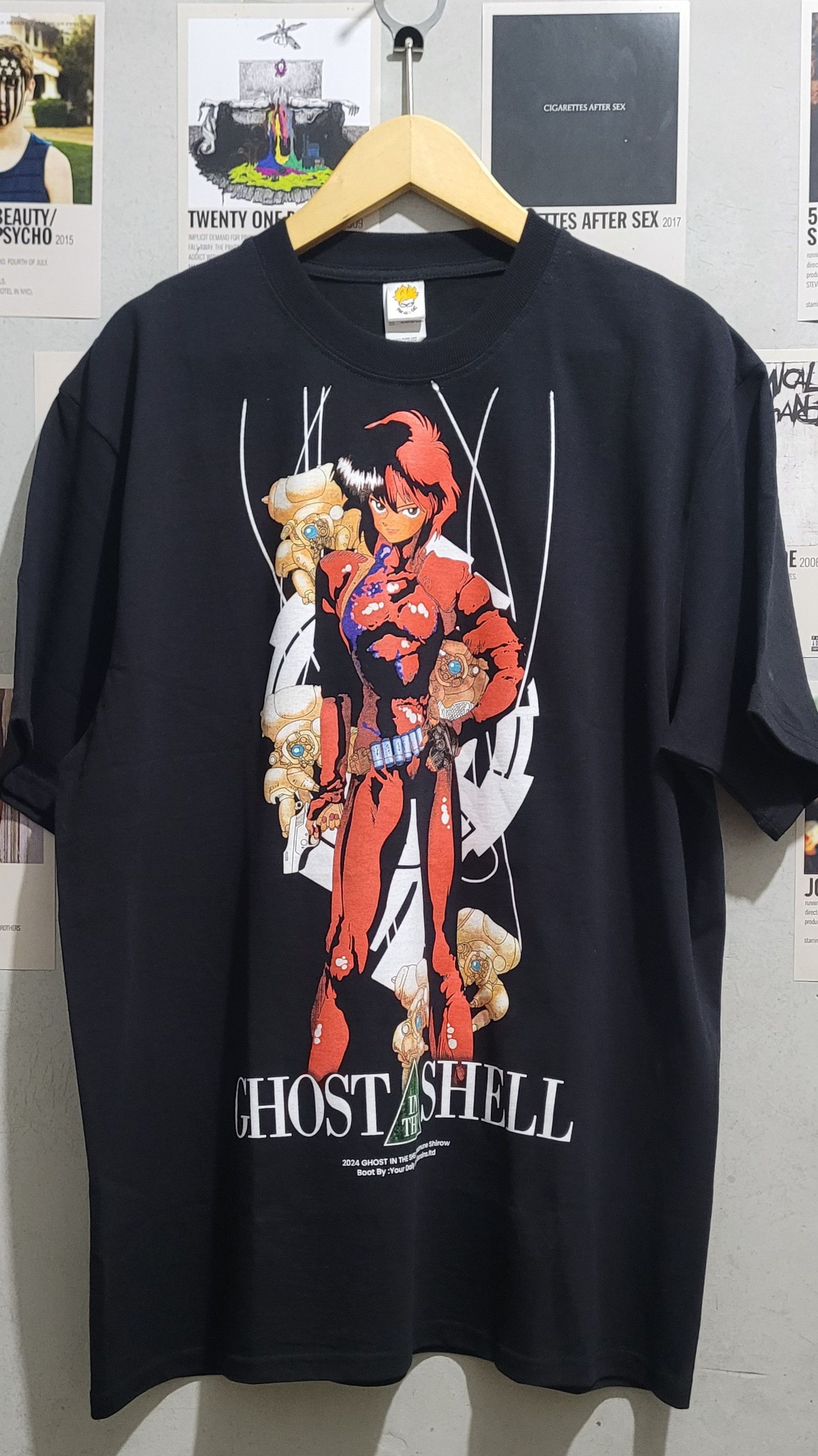 Anime Ghost In The Shell Gits Retro Outfit Fansmade T-Shirts, Hoodie, Sweatshirt | FlexRushtees.com