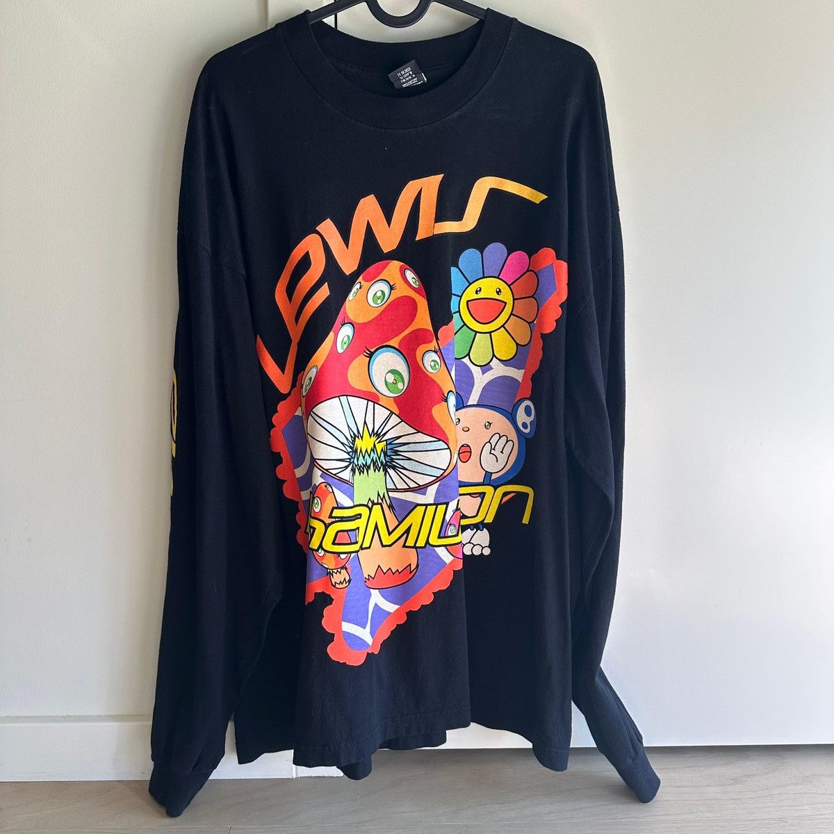 44 Psychedelic Race T Shirt