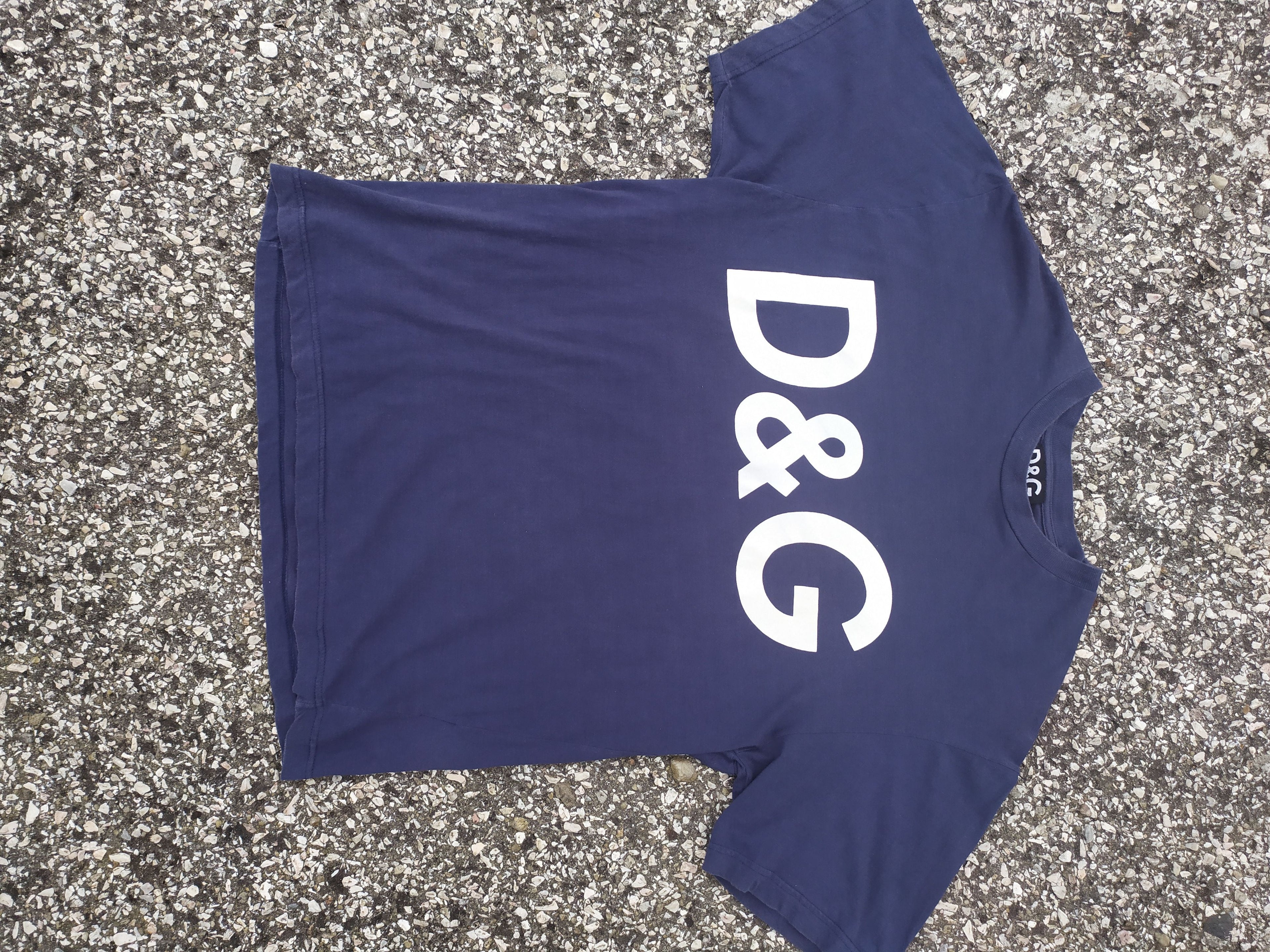 Dolce Gabbana D G Printed Tee Hoodie, Sweatshirt | FlexRushtees.com