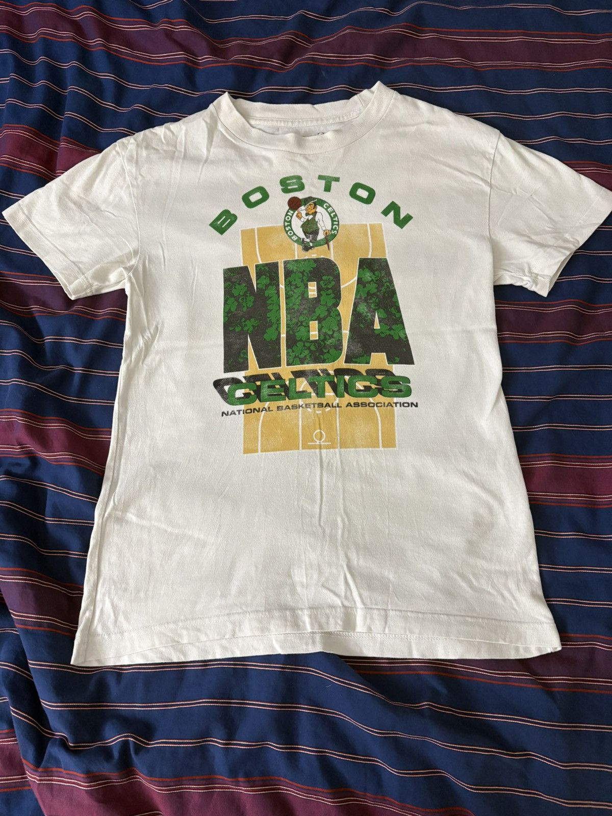 Abercrombie Fitch Boston Celtics Vintage Tee Hoodie, Sweatshirt | FlexRushtees.com