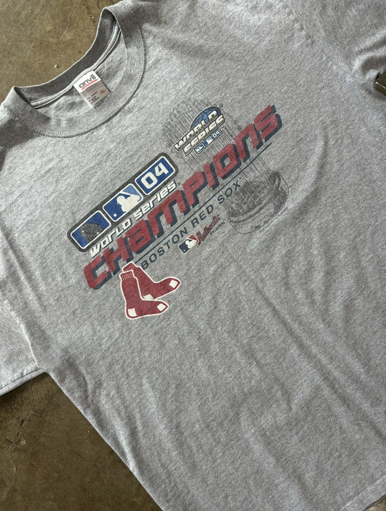 Vintage Mlb 2004 Boston Red Sox World Series Champions Xl T-Shirts, Hoodie, Sweatshirt | FlexRushtees.com