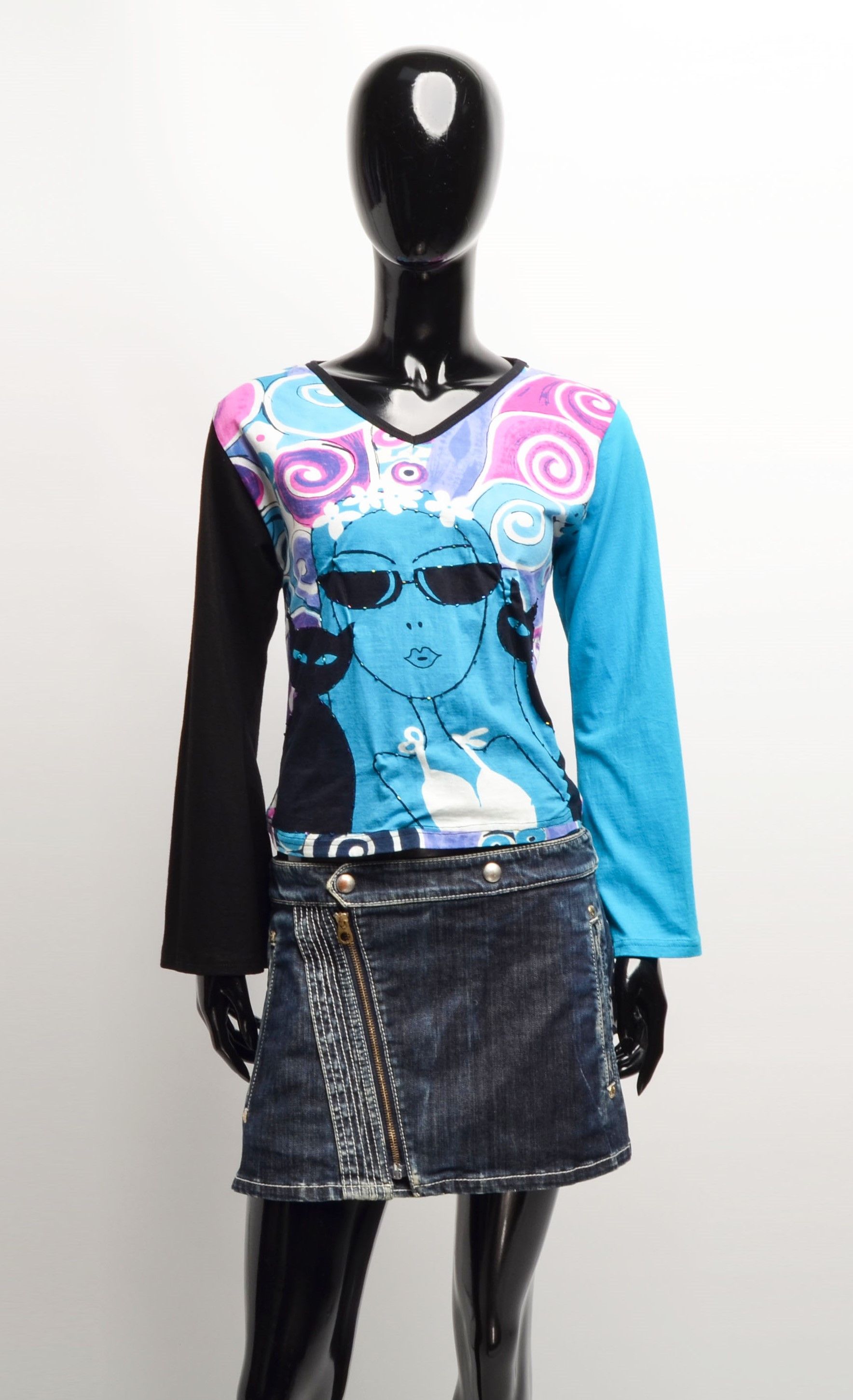 Vintage Uttam London Y2k Funky Long Sleeve Top