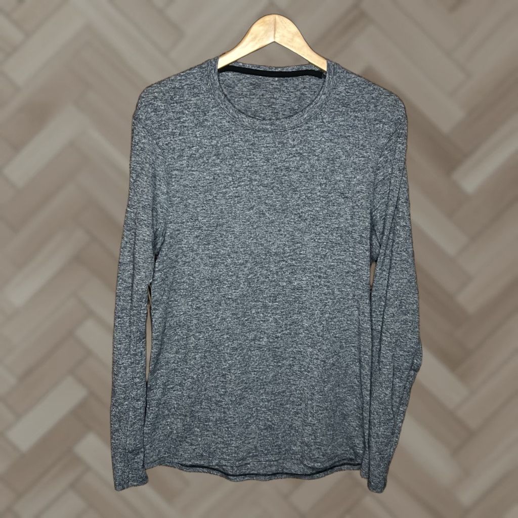 Lululemon Mens Long Sleeve Gray Shirt Top Athletic Workout Large T Shirt Activewear Regula