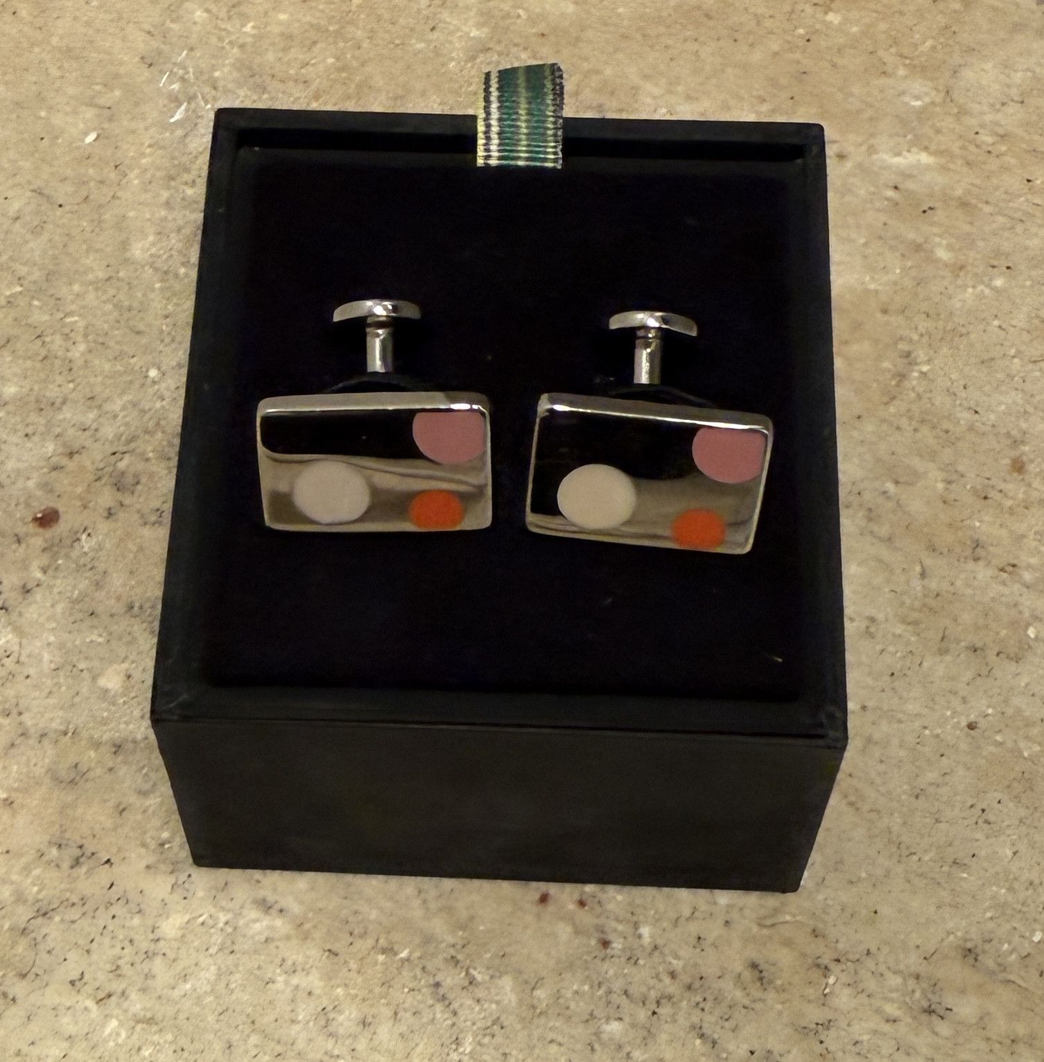 Paul Smith Polka Dot Cufflinks T-Shirts, Hoodie, Sweatshirt | AU16VibeMintTees.com
