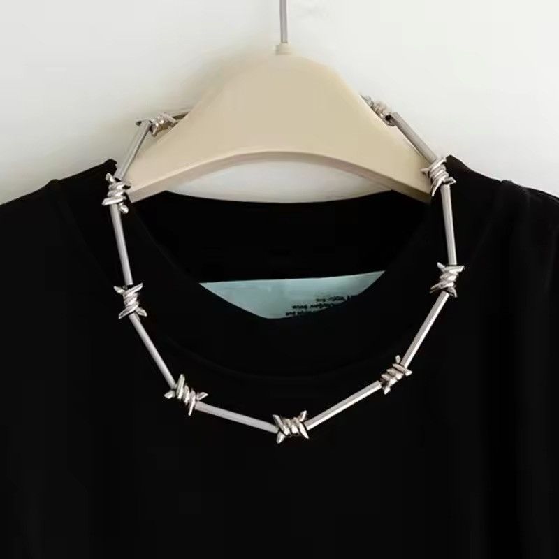 Vintage Bamboo Festival Metal Tie Thorns Spur Necklace