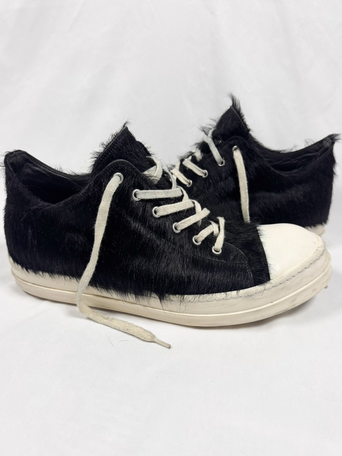 Owens Rick Owens Mainline Pony Hair Ramones Low T-Shirts, Hoodie, Sweatshirt | AU16VibeMintTees.com