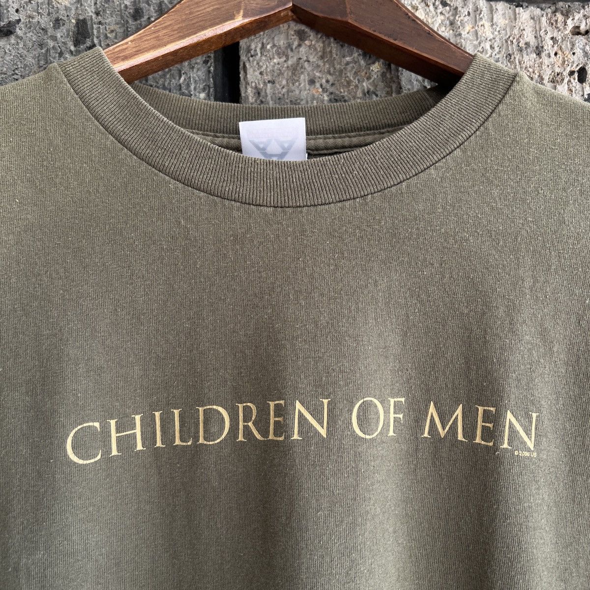 Vintage 2006 Children Of Men Movie Promo Tee Shirt Alfonso Cuaron Hoodie, Sweatshirt | FlexRushtees.com