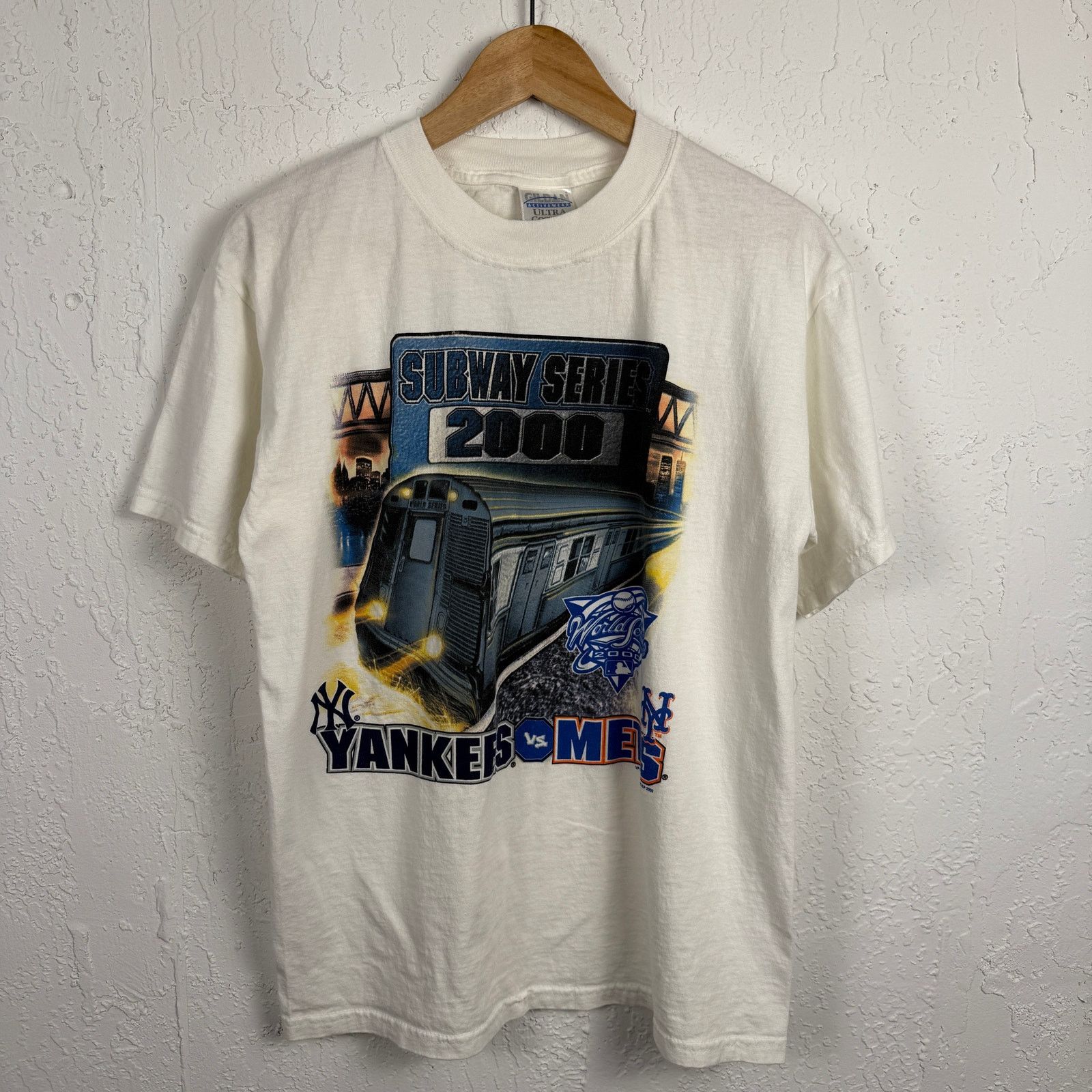Mlb Vintage Y2k Subway Series Mets Yankees Tee Medium Hoodie, Sweatshirt | FlexRushtees.com