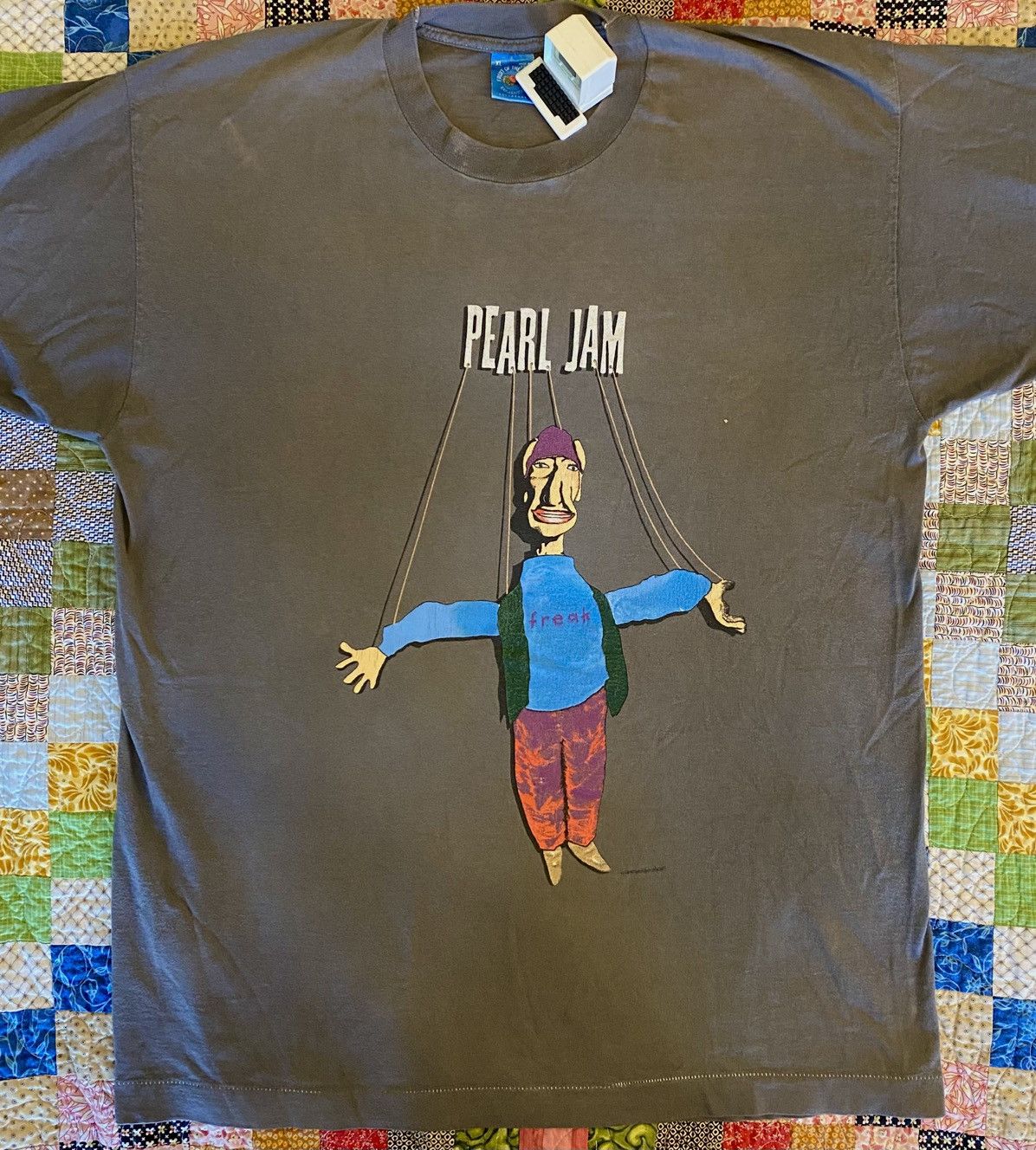 Vintage Pearl Jam Freak Puppet 1994 Mint Condition T-Shirts, Hoodie, Sweatshirt | FlexRushtees.com