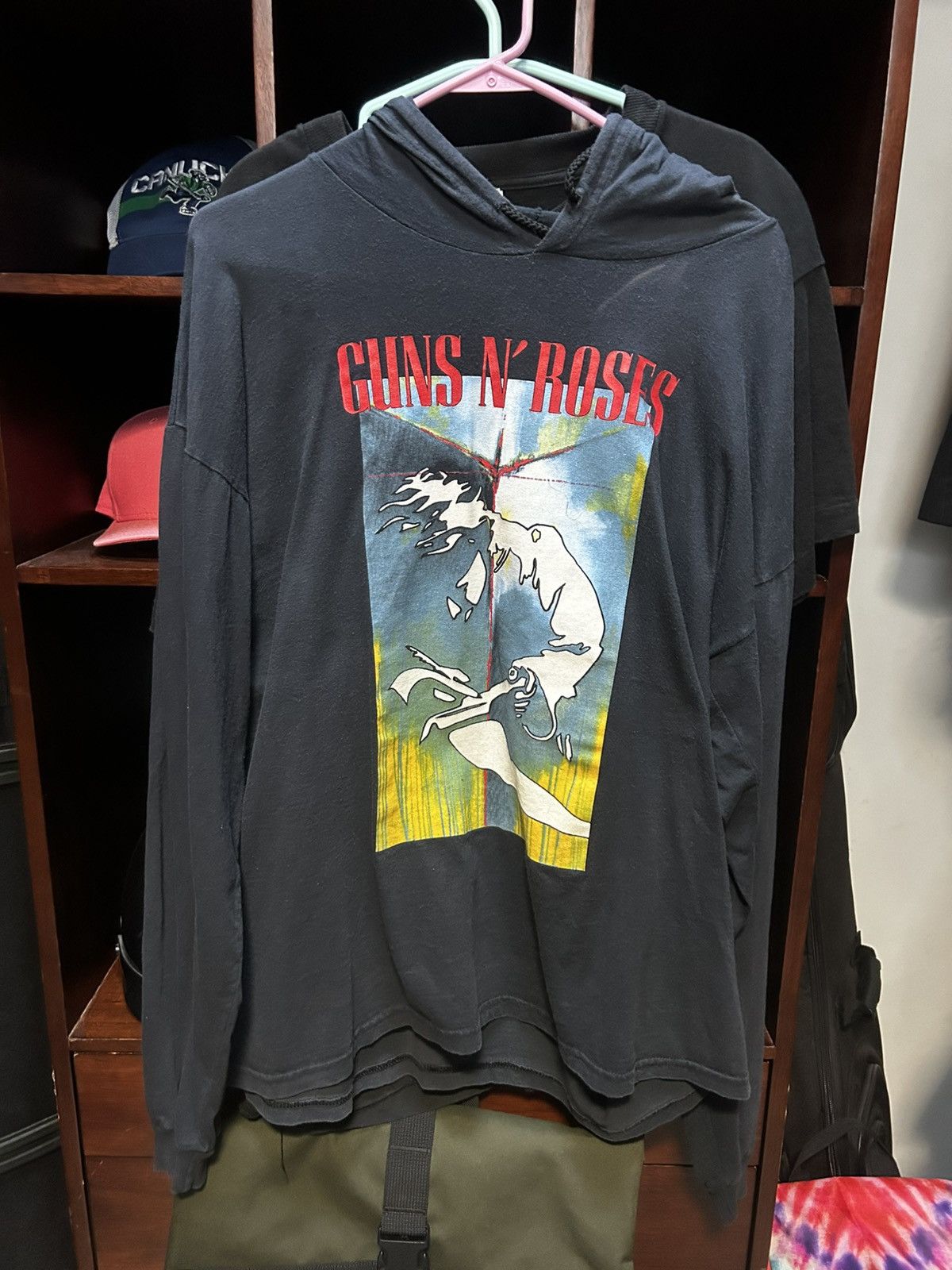 Vintage Guns And Roses Vintage Hoodie T-Shirts, Sweatshirt | FlexRushtees.com
