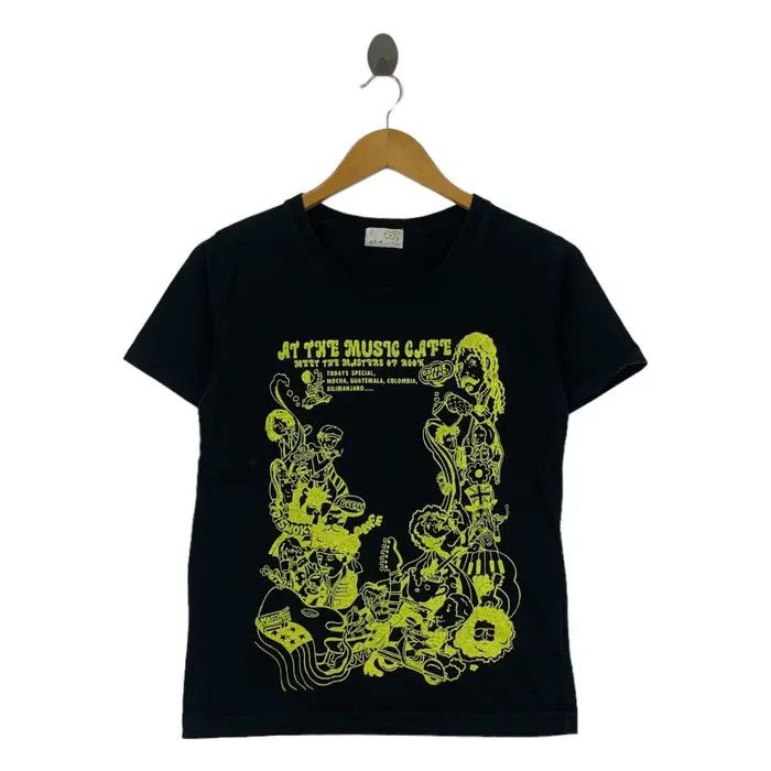 Vintage At The Music Cafe Master Of Rock Illustration Tee Shirt Hoodie, Sweatshirt | FlexRushtees.com