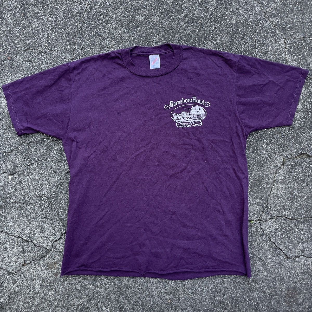 Vintage Barnsboro Hotel Jerzees Chopped Shirt