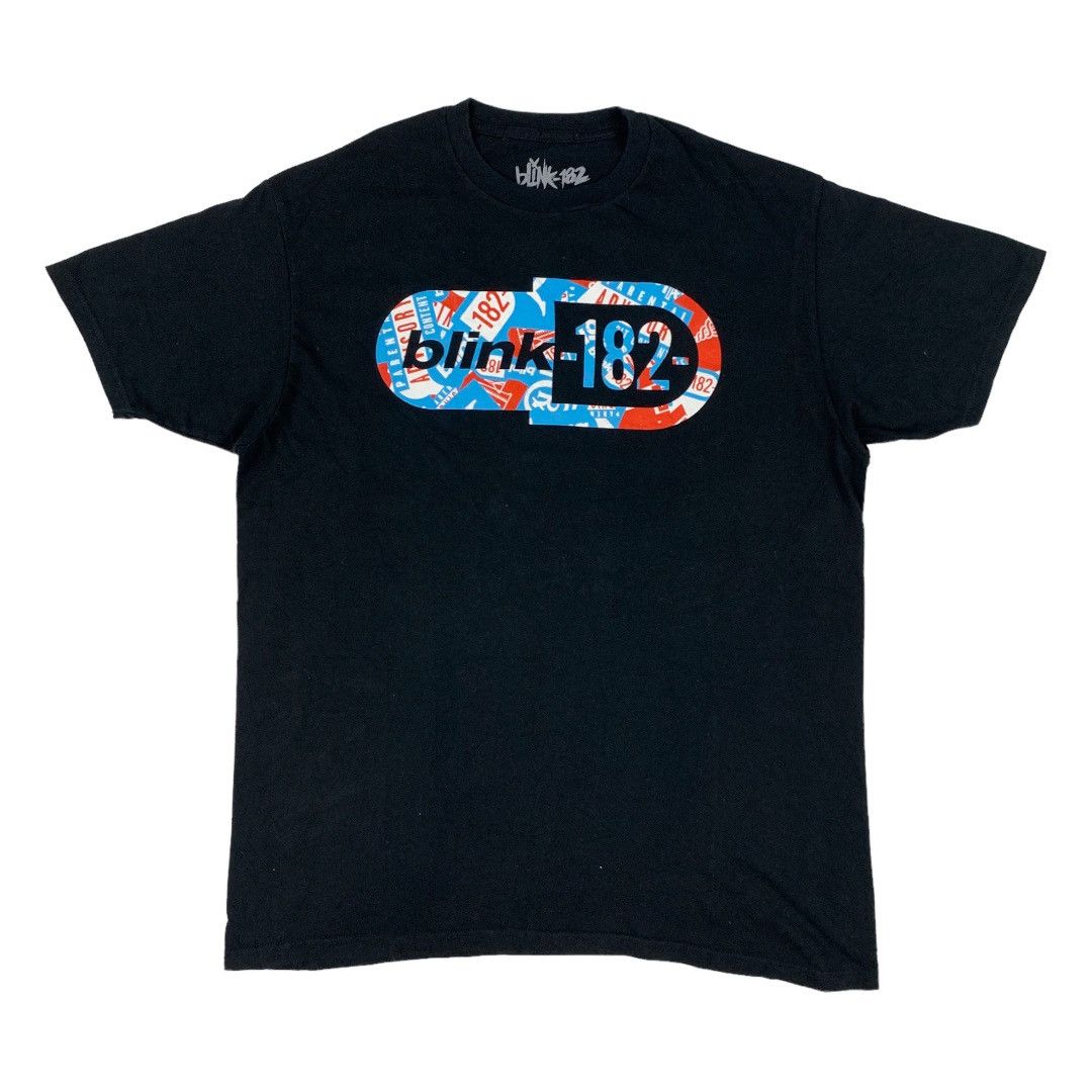 Vintage Blink 182 Punk Rock Band Official Merchandise Shirt Hoodie, Sweatshirt | FlexRushtees.com