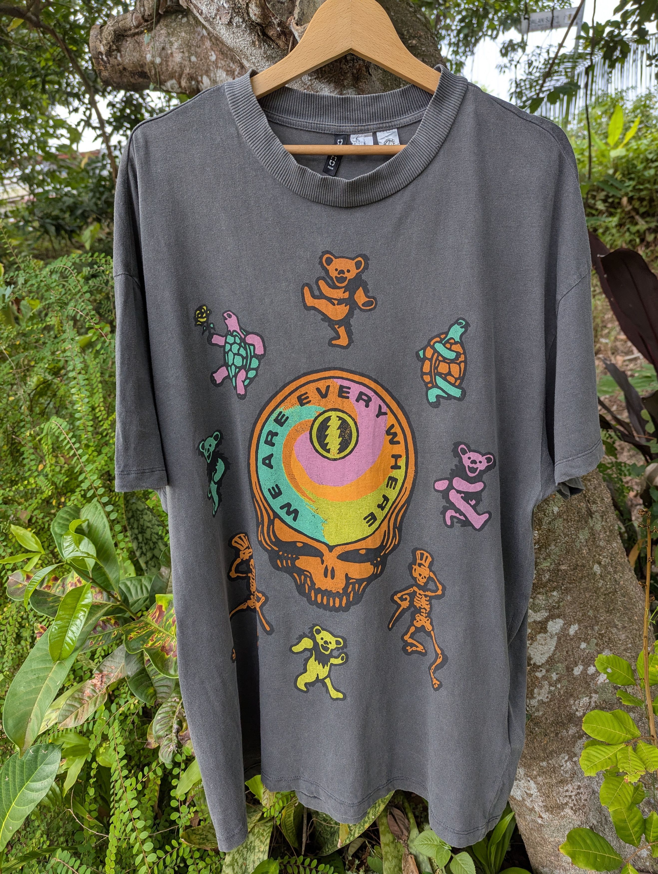 Dead Grateful Dead Sunfaded Tshirt Hoodie, Sweatshirt | FlexRushtees.com