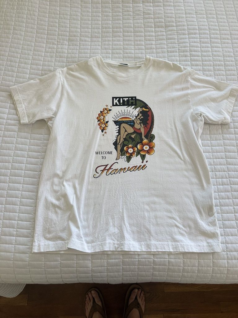 Kith Hawaii Vintage Tee Rare Hawaii Opening Store Exclusive Hoodie, Sweatshirt | FlexRushtees.com