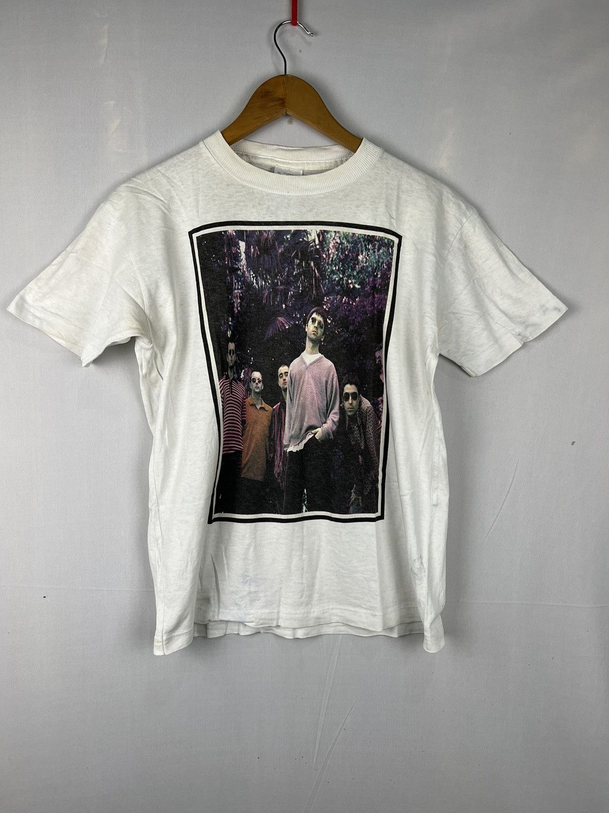 Vintage Oasis Be Here Now Britpop Suede T-Shirts, Hoodie, Sweatshirt | FlexRushtees.com