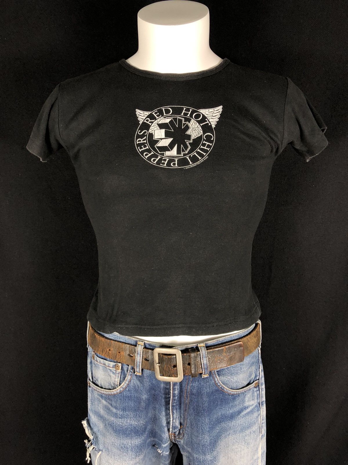 Vintage 2002 Red Hot Chili Peppers T-Shirts, Hoodie, Sweatshirt | FlexRushtees.com