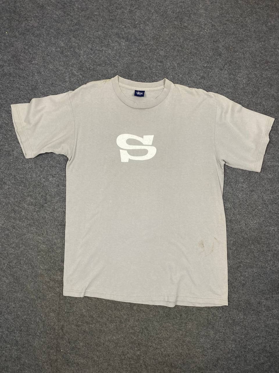 Vintage Stussy Tee S Logo Nice Design Hoodie, Sweatshirt | FlexRushtees.com