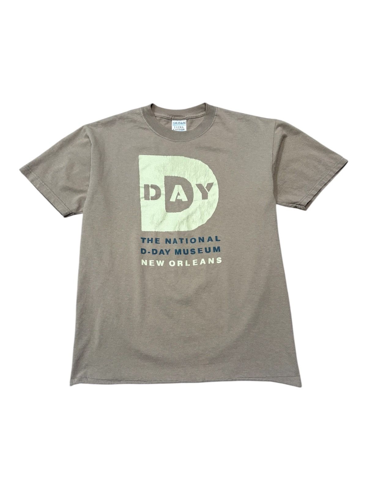 Vintage 00 S D Day Museum New Orleans Vintage Faded Tan Tee Shirt Hoodie, Sweatshirt | FlexRushtees.com