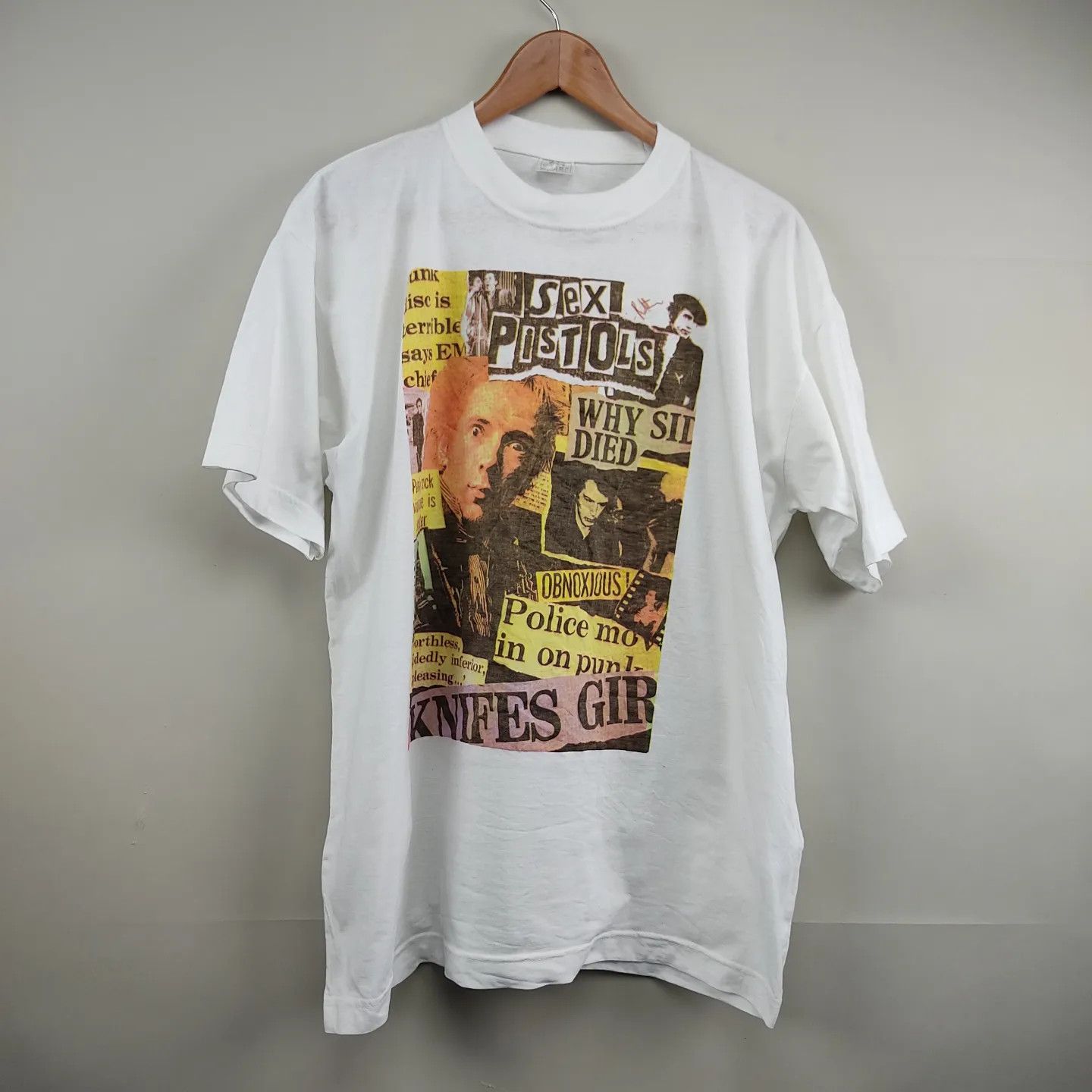 Vintage 90 S Sex Pistol S Sid Vicious Memorial Punk Tee Hoodie, Sweatshirt | FlexRushtees.com