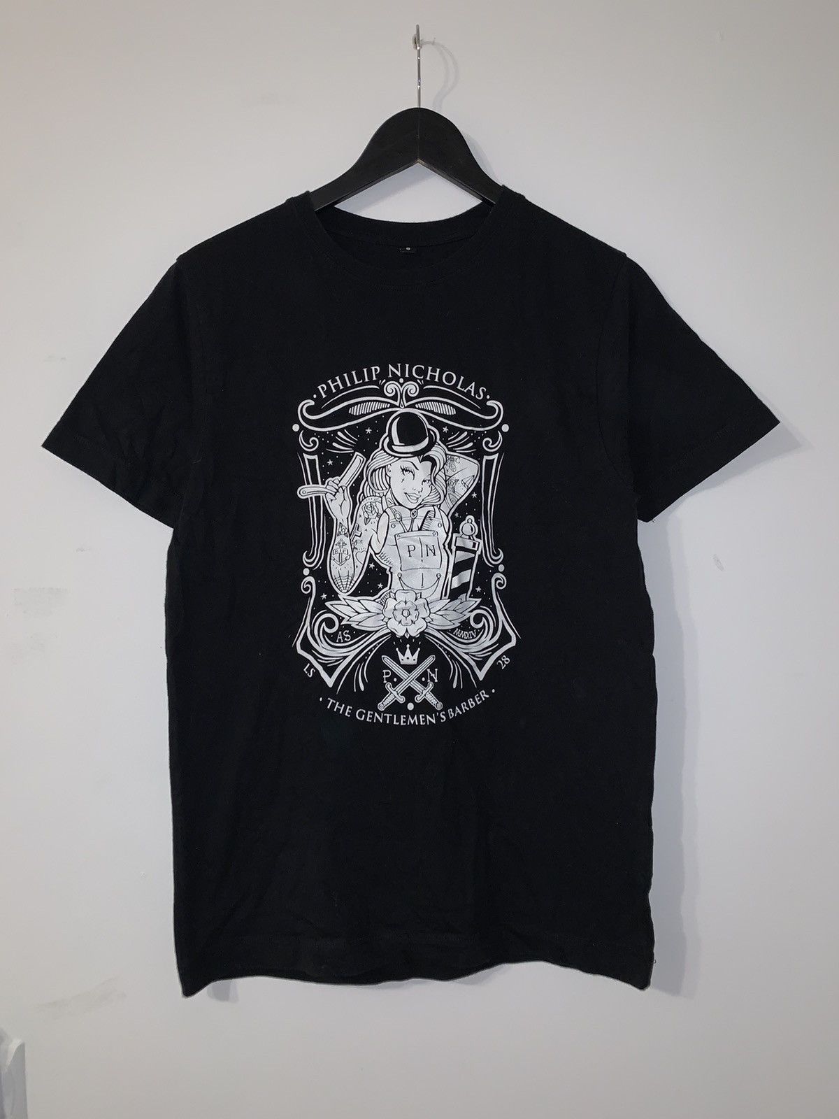 Vintage Black Barber Old School Tattoo Shop T Shirt Hoodie, Sweatshirt | FlexRushtees.com