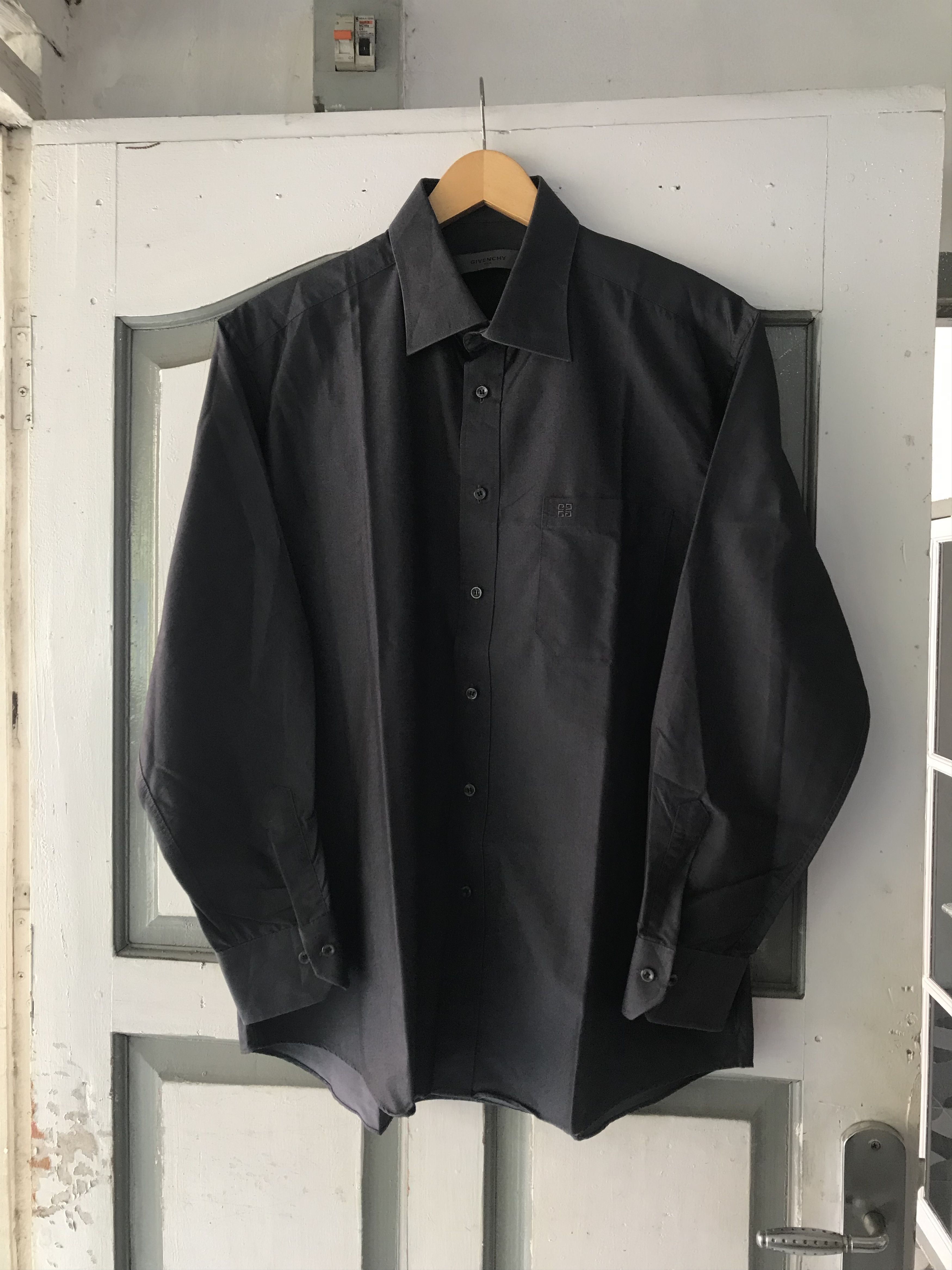 Givenchy Shirts Hoodie, Sweatshirt | FlexRushtees.com