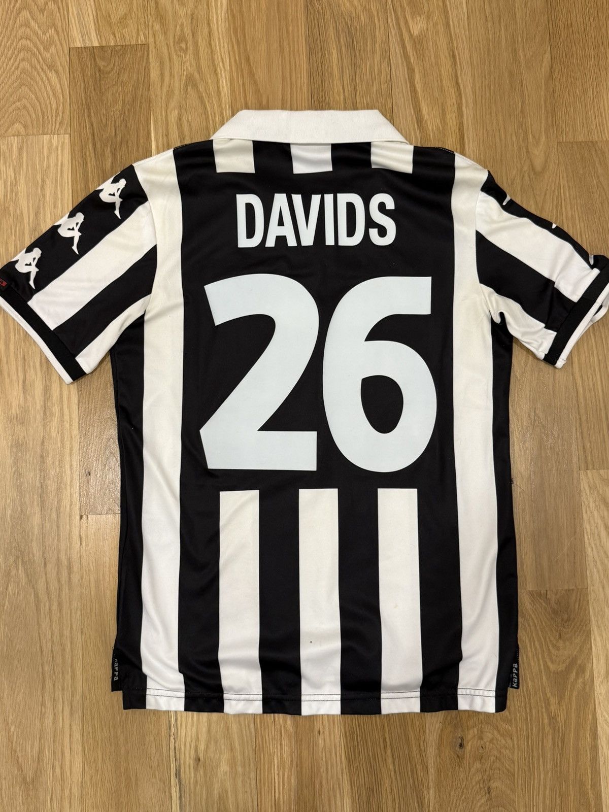 Kappa Vintage 1999 00 Juventus Kappa Home Shirt Davids 26 M