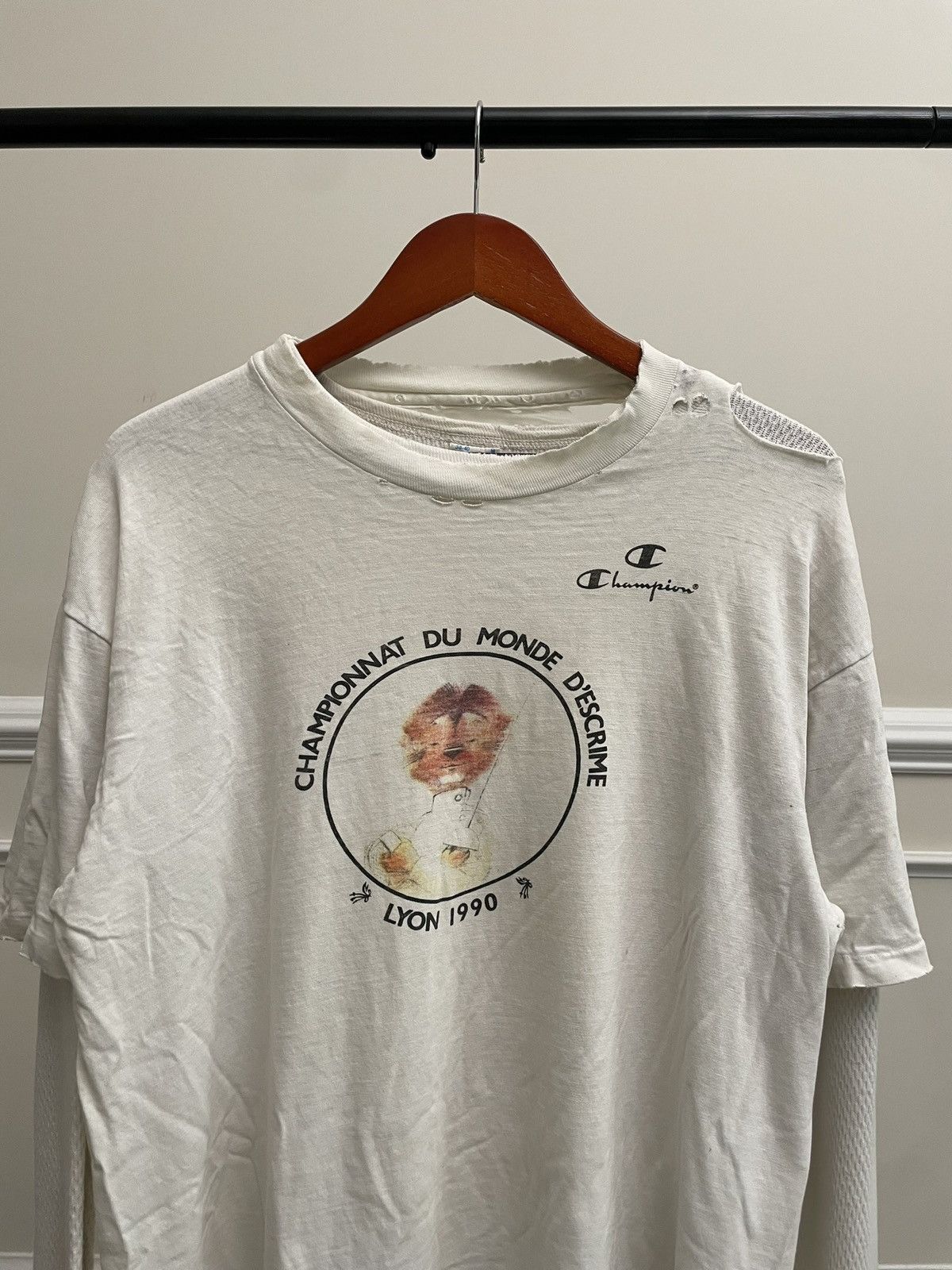Vintage 90s White Graphic Art Tee Shirt Unsoundrags Hoodie, Sweatshirt | FlexRushtees.com