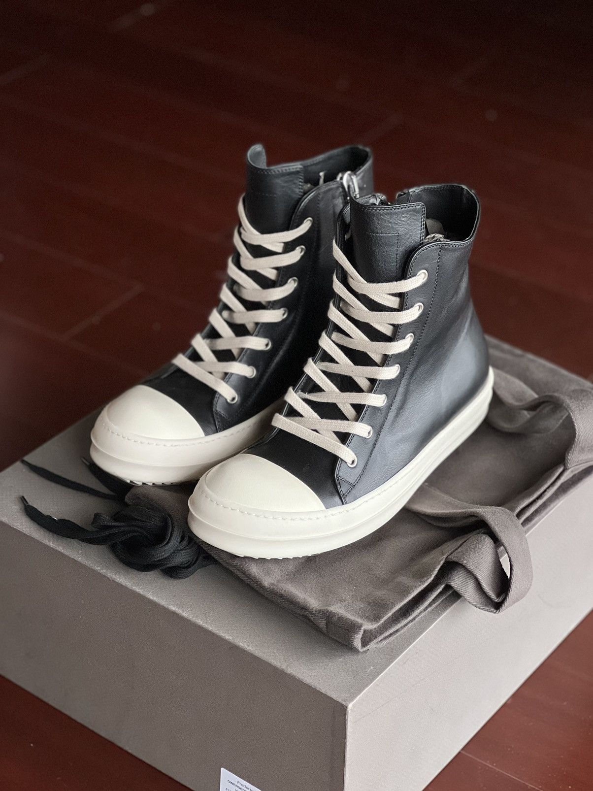 Owens Rick Owens Mainline Ramones Hi Top Lpo Size40 5 T-Shirts, Hoodie, Sweatshirt | AU16VibeMintTees.com