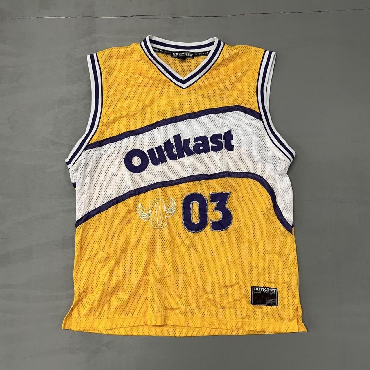 Rare Y2k Outkast Clothing Co Lakers Jersey Men S Xl T-Shirts, Hoodie, Sweatshirt | AU16VibeMintTees.com