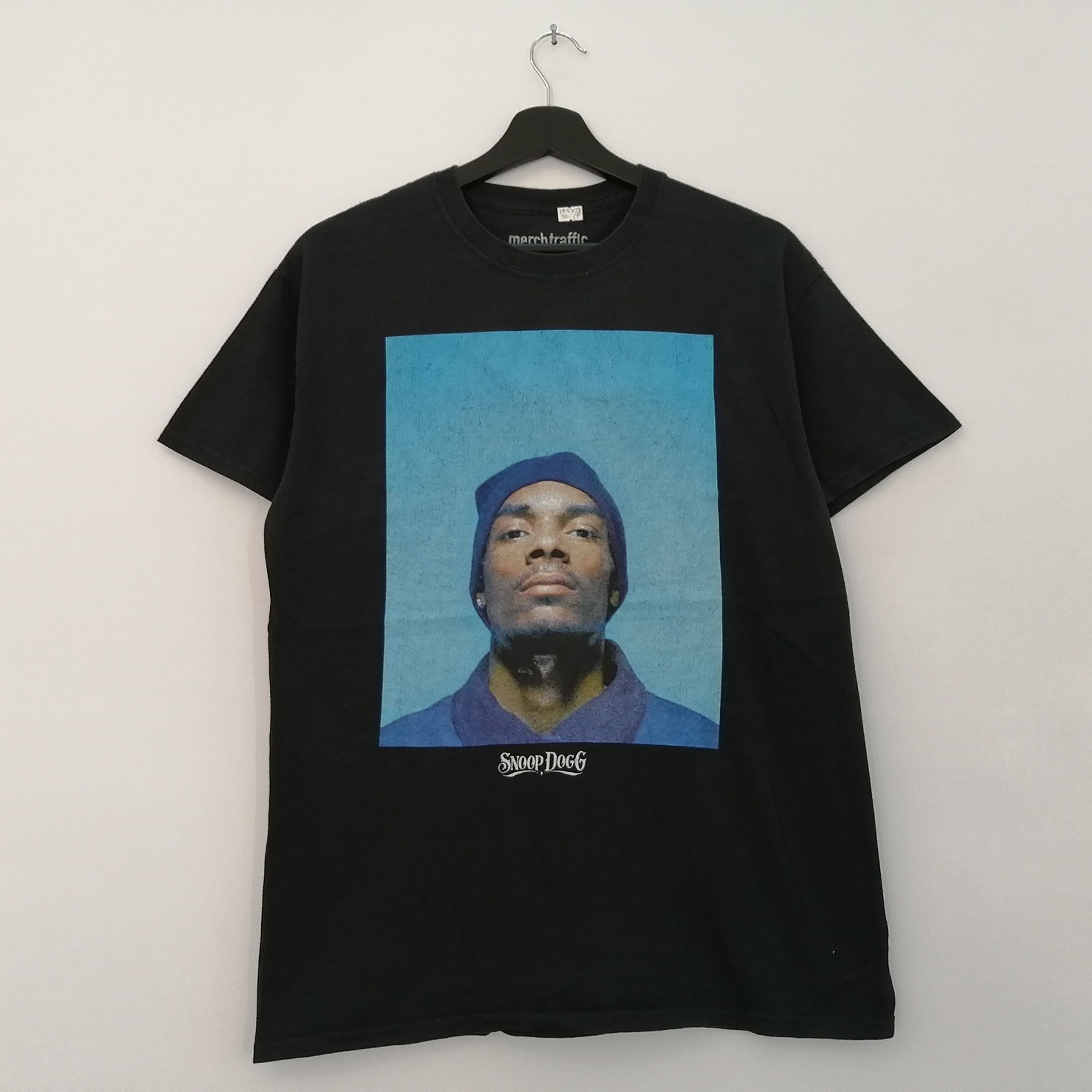Dogg Snoop Dogg Rapper Singer Tshirt Hoodie, Sweatshirt | FlexRushtees.com