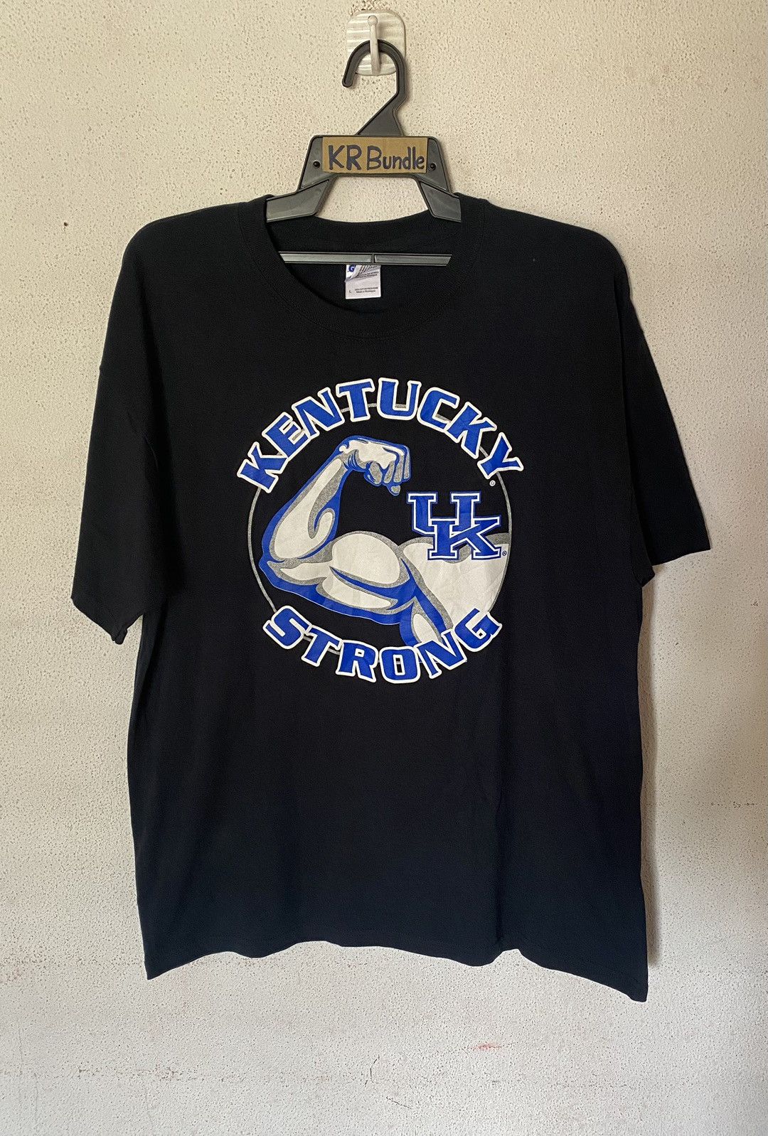 Vintage Kentucky Strong Uk T Shirt Hoodie, Sweatshirt | FlexRushtees.com
