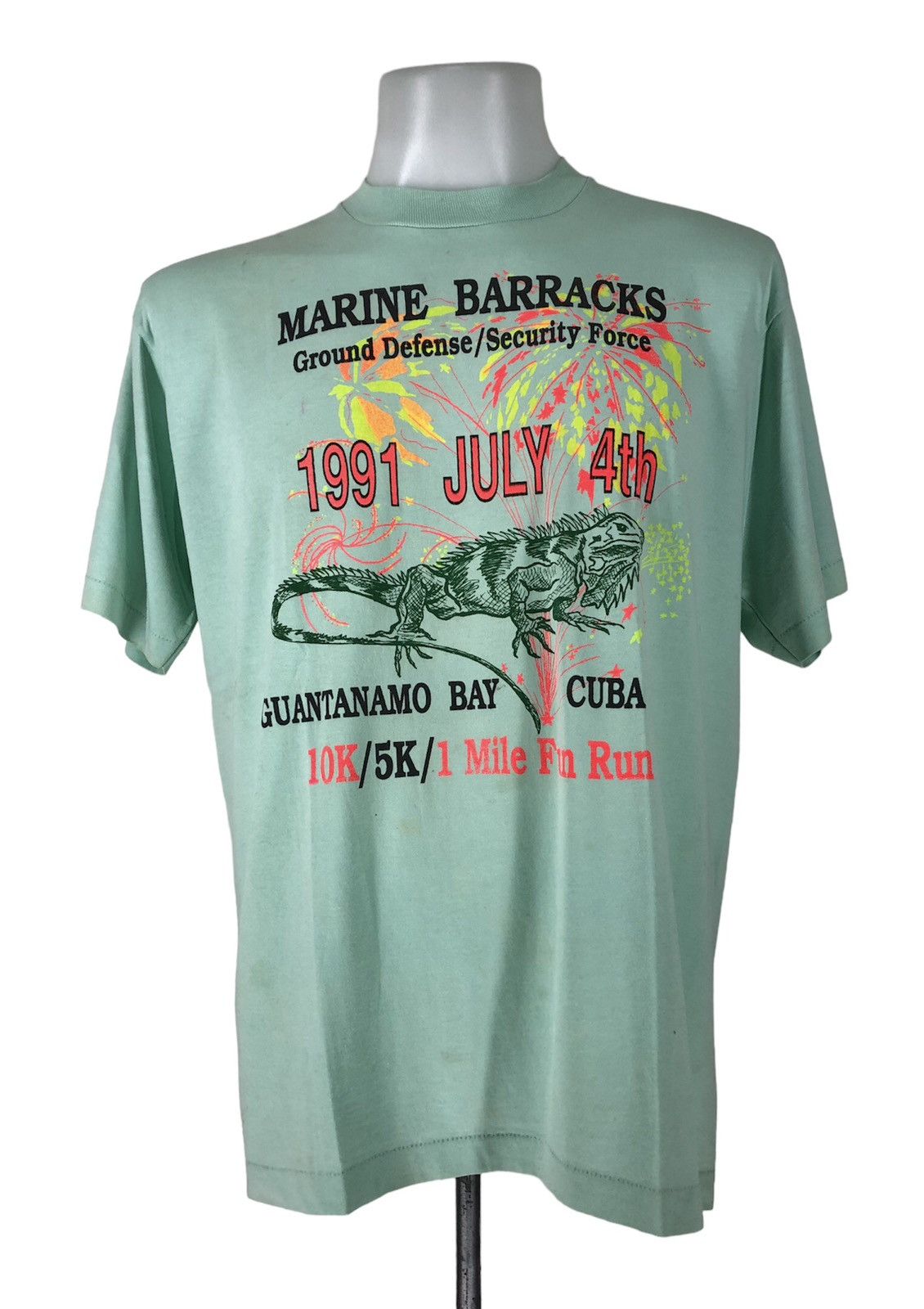 Vintage Marine Barrack 1991 Fun Run T-Shirts, Hoodie, Sweatshirt | FlexRushtees.com