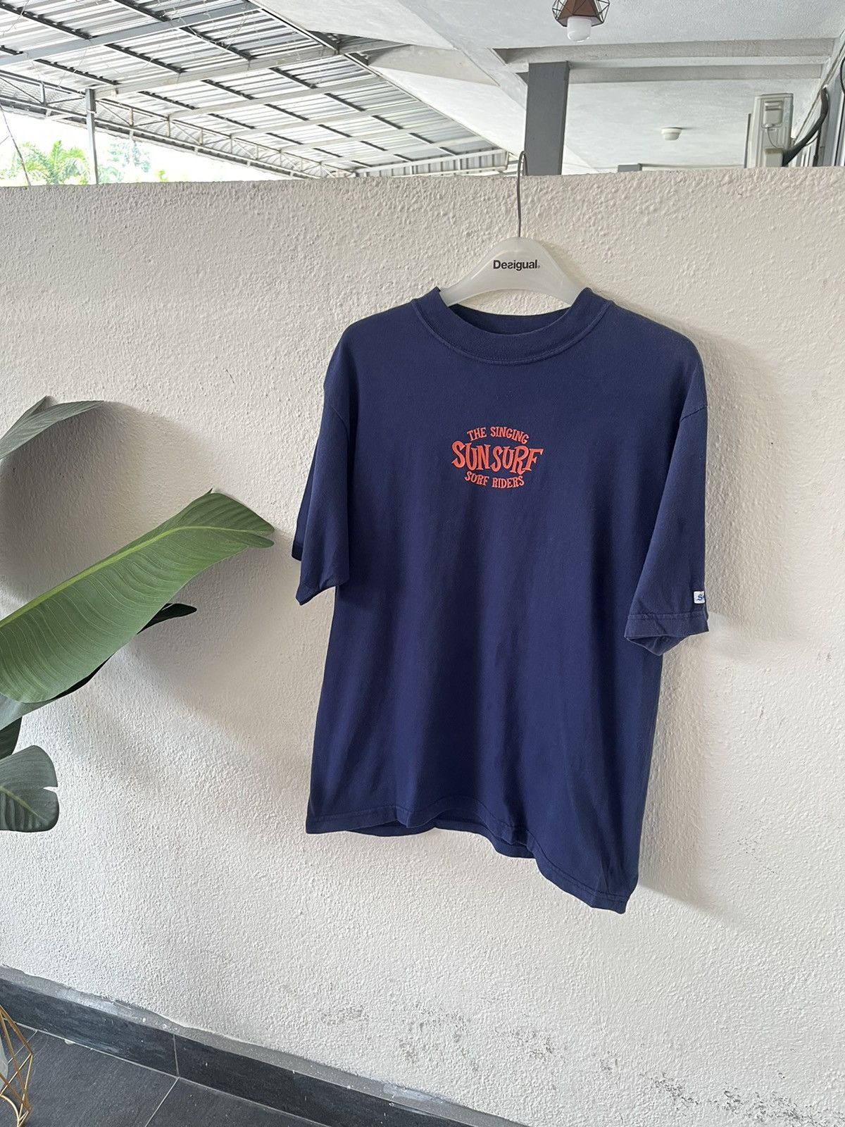 Surf Vintage Sun Surf Jake Shimabukuro Artist Shirt Hoodie, Sweatshirt | FlexRushtees.com