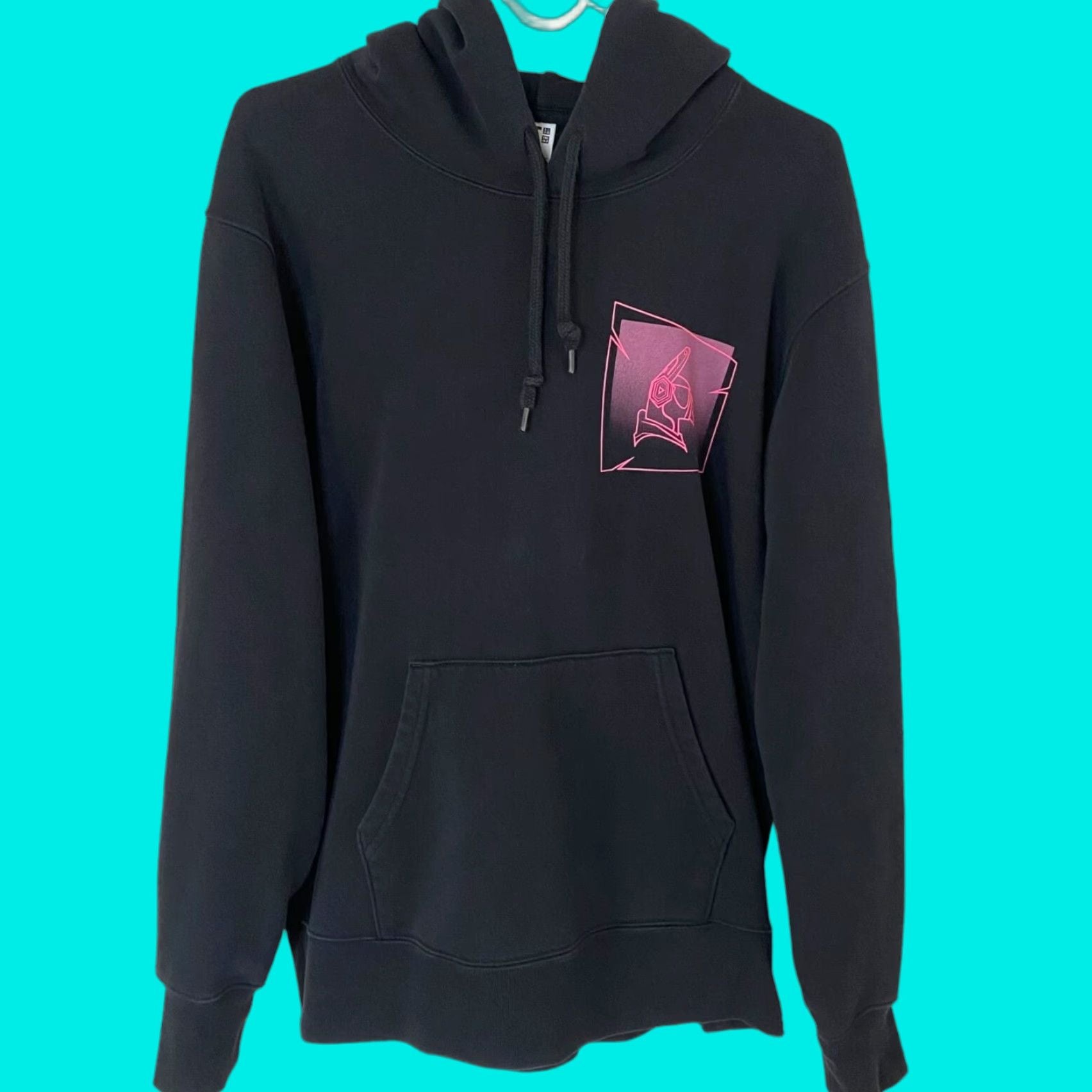 Uniqlo Hoodie Mens Medium Black Fortnite Dj Yonder Premium Graphic Sweatshirt