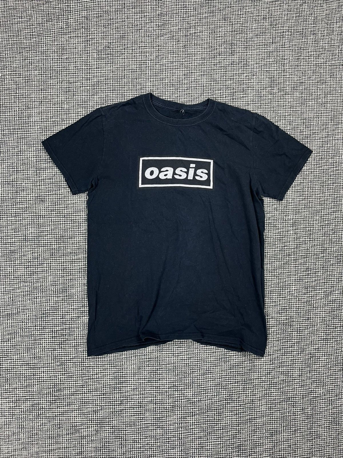 Vintage Y2k Oasis Definitely Maybe Box Logo Vintage Band Tee Britpop Hoodie, Sweatshirt | AU16VibeMintTees.com