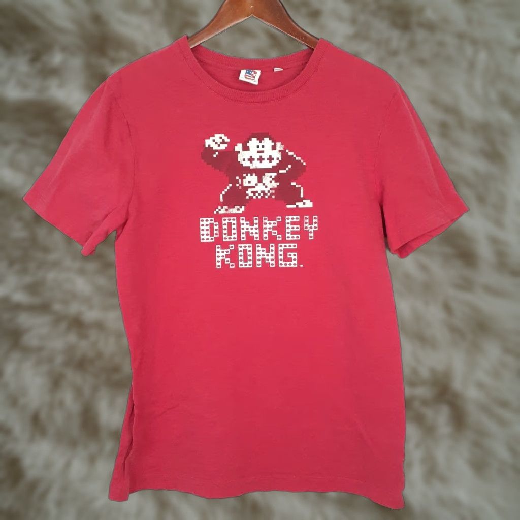 Junk Food Junkfood Donkey Kong Short Sleeve Graphic T Shirt Red Small Fits Small Unisex Adults Regul Hoodie, Sweatshirt