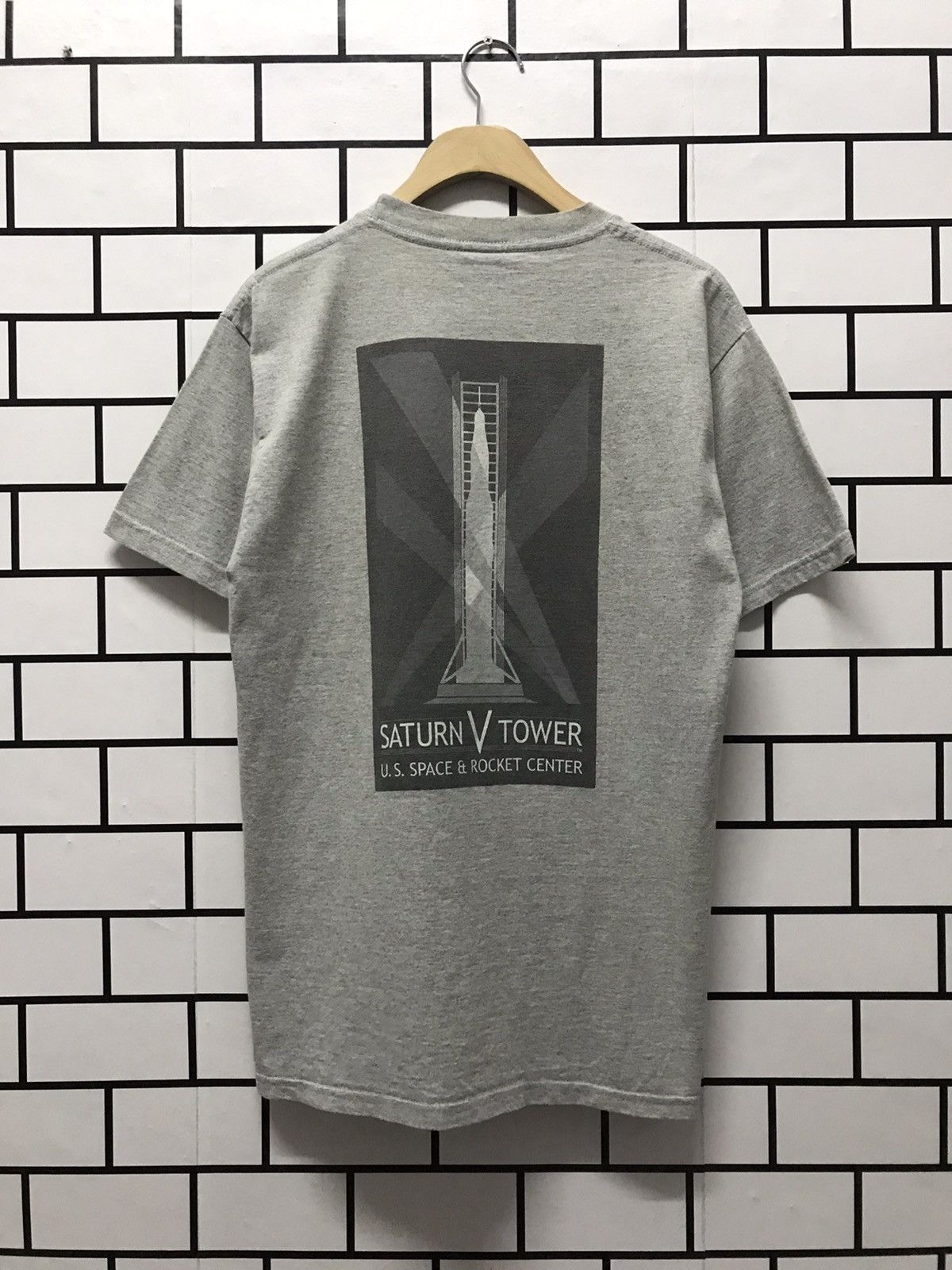 Nasa X Vintage Vintage 90 S Saturn V Tower U S Space Rocket Center Tshirt