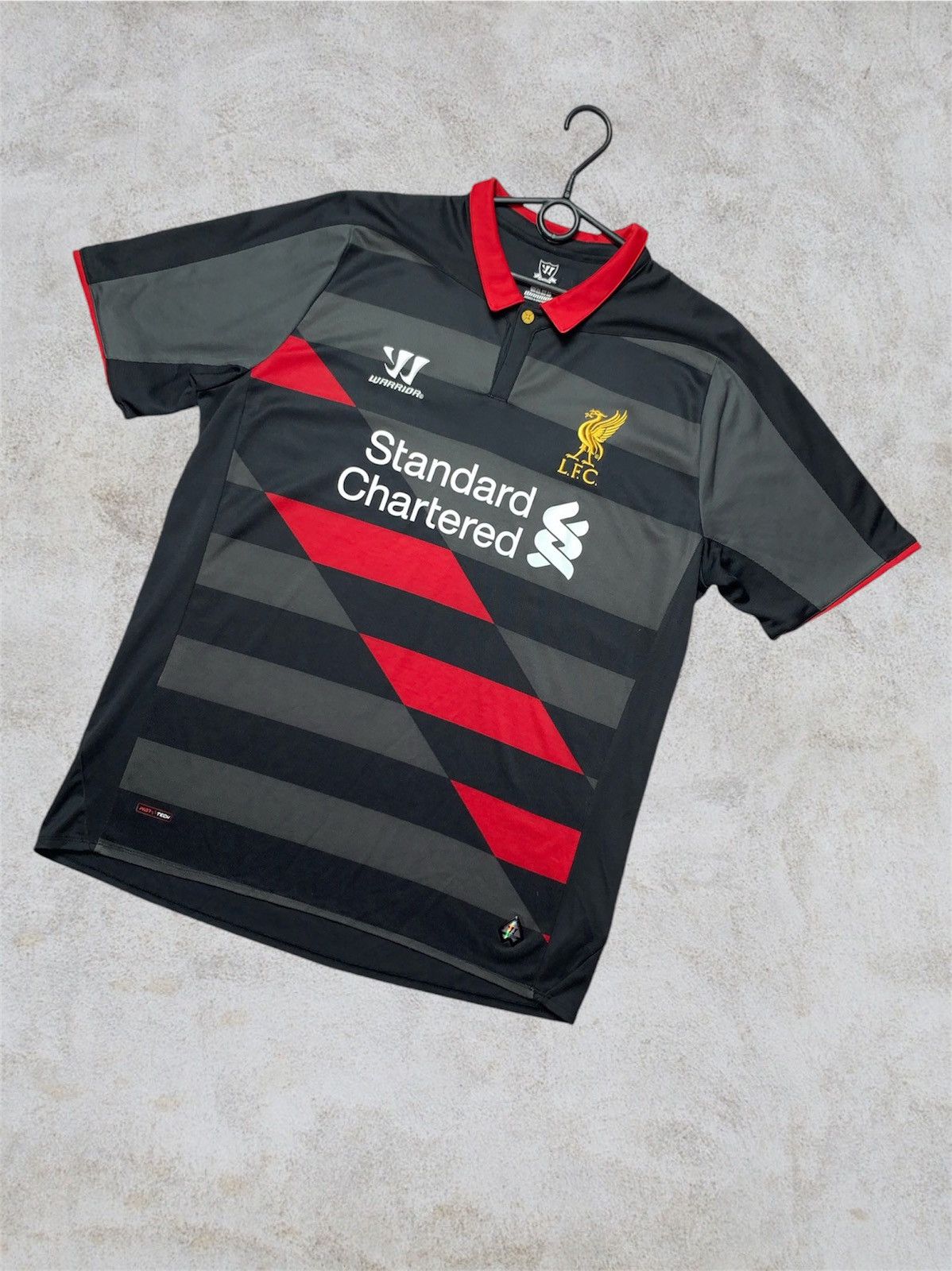 Warrior Liverpool Soccer Jersey Size L