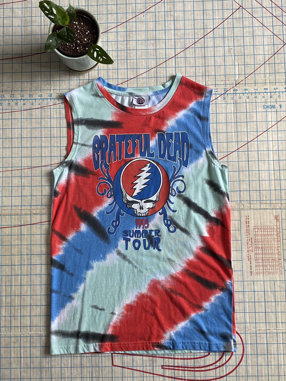 Dead Grateful Dead Tie Dye Graphic Cut Off Tee Size Small Hoodie, Sweatshirt | AU16VibeMintTees.com