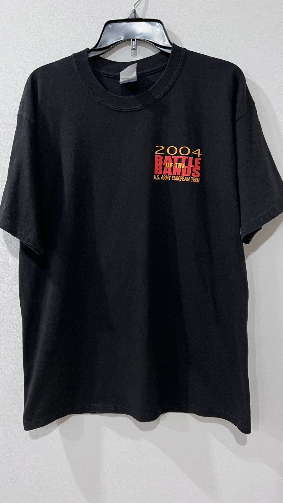 Vintage 2004 Battle Of The Bands U S Army European Teen Size L T-Shirts, Hoodie, Sweatshirt | FlexRushtees.com
