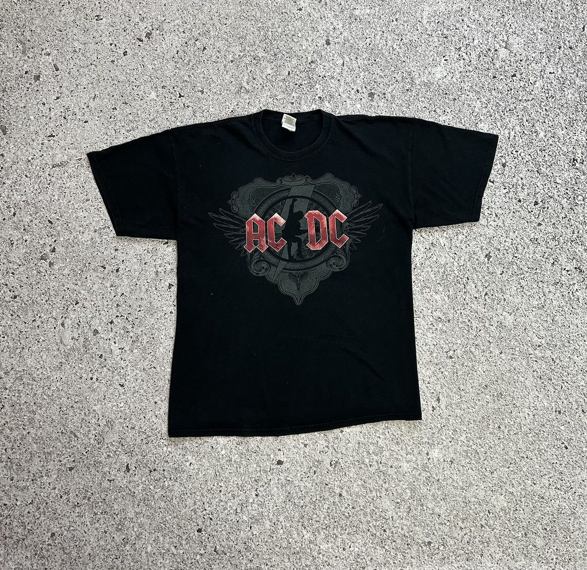 Band Tees Vintage Ac Dc European Tour Black Ice 2009 2010 T Shirt Hoodie, Sweatshirt | FlexRushtees.com