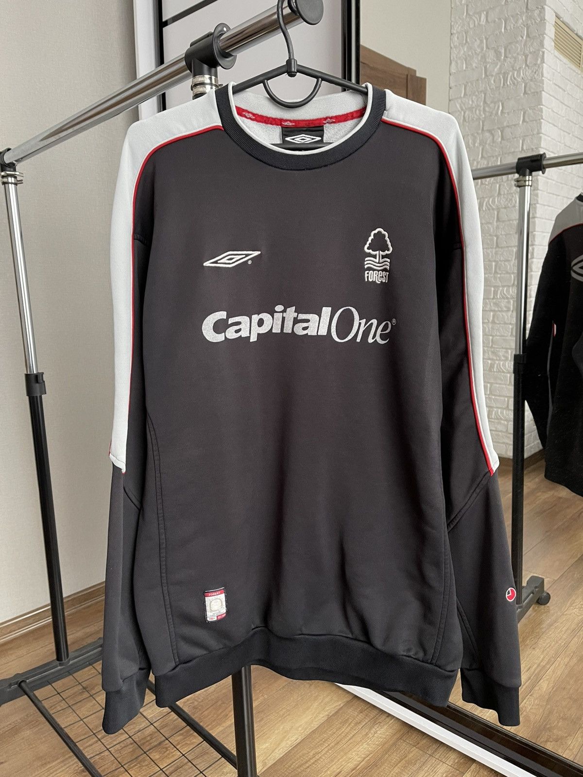 Umbro Nottingham Forest Fc Vintage Sweatshirt Crewneck 90s T-Shirts, Hoodie | FlexRushtees.com